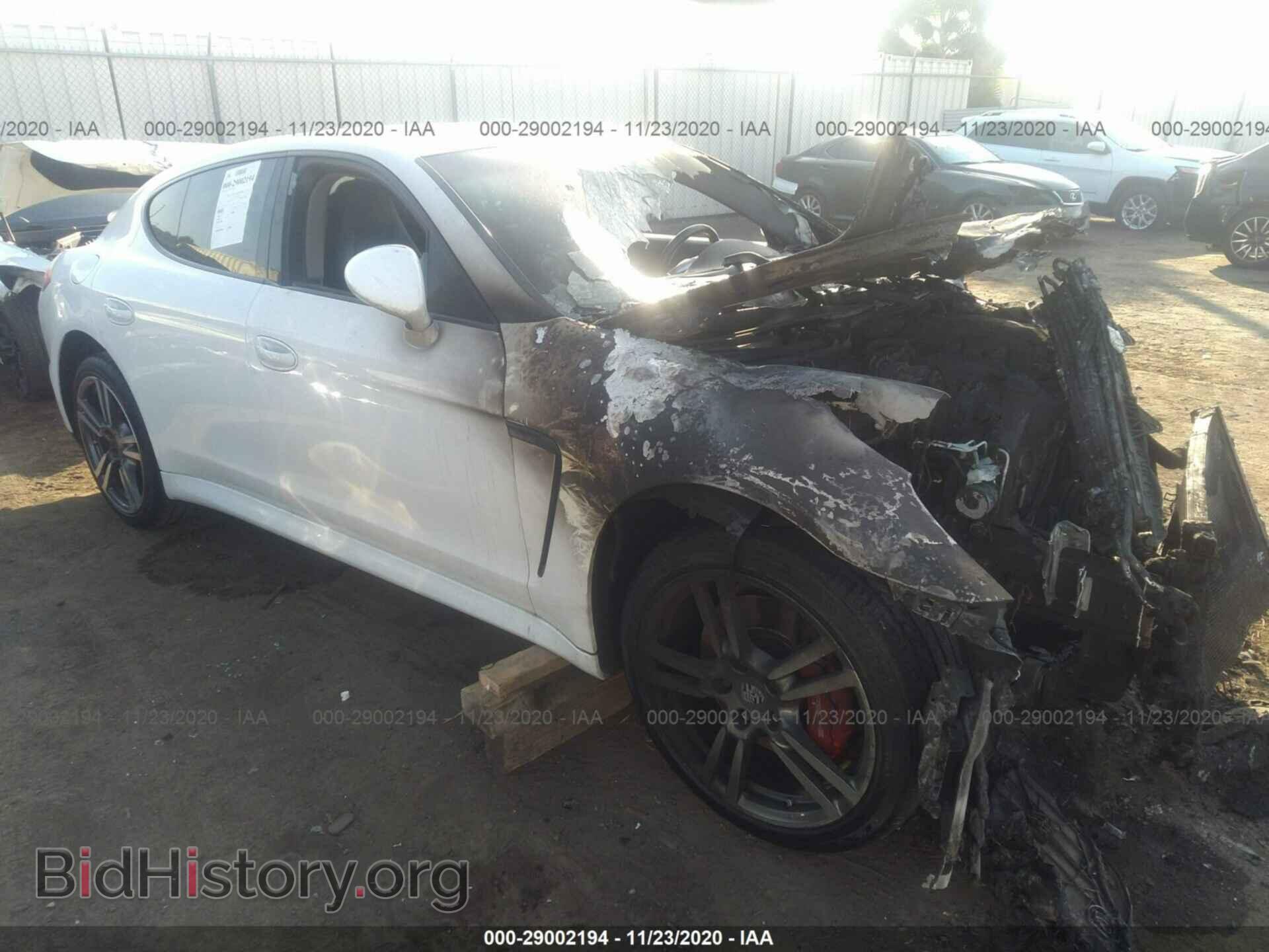 Фотография WP0AA2A73BL015988 - PORSCHE PANAMERA 2011