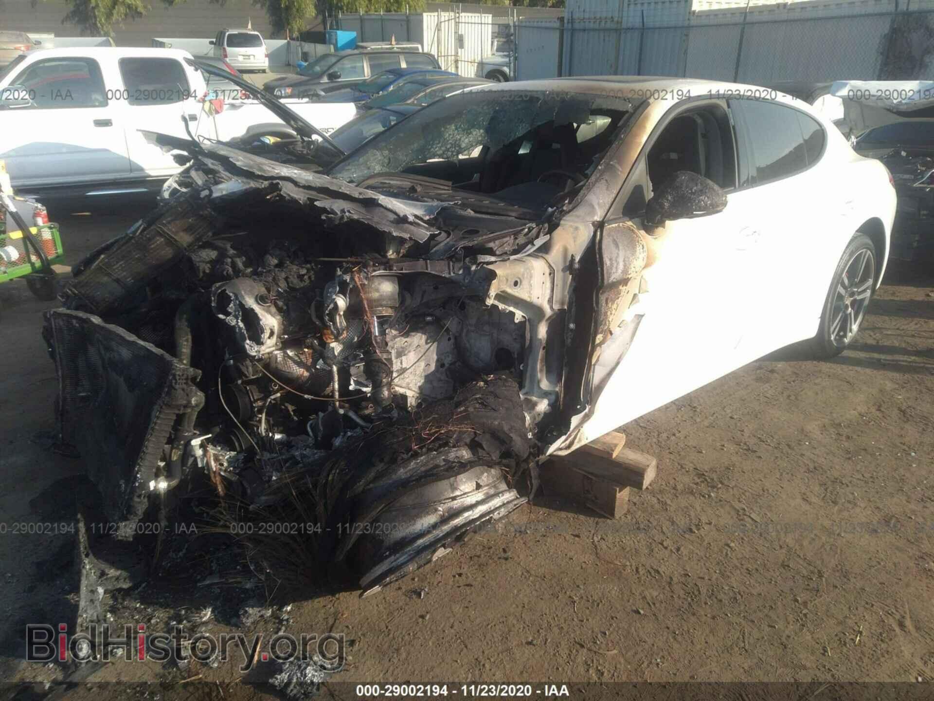 2011 PORSCHE PANAMERA - VIN: WP0AA2A73BL015988 - Фото 2