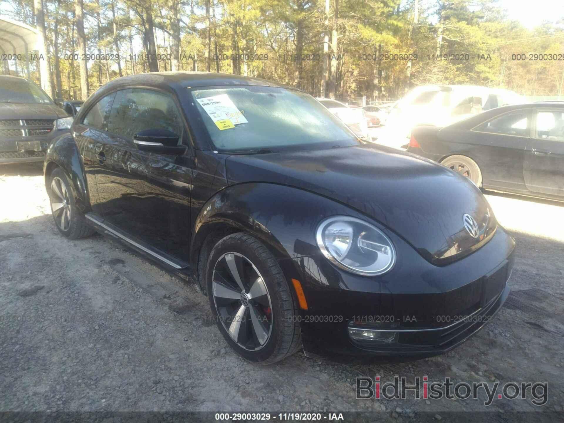 Photo 3VW4A7AT5CM634208 - VOLKSWAGEN BEETLE 2012