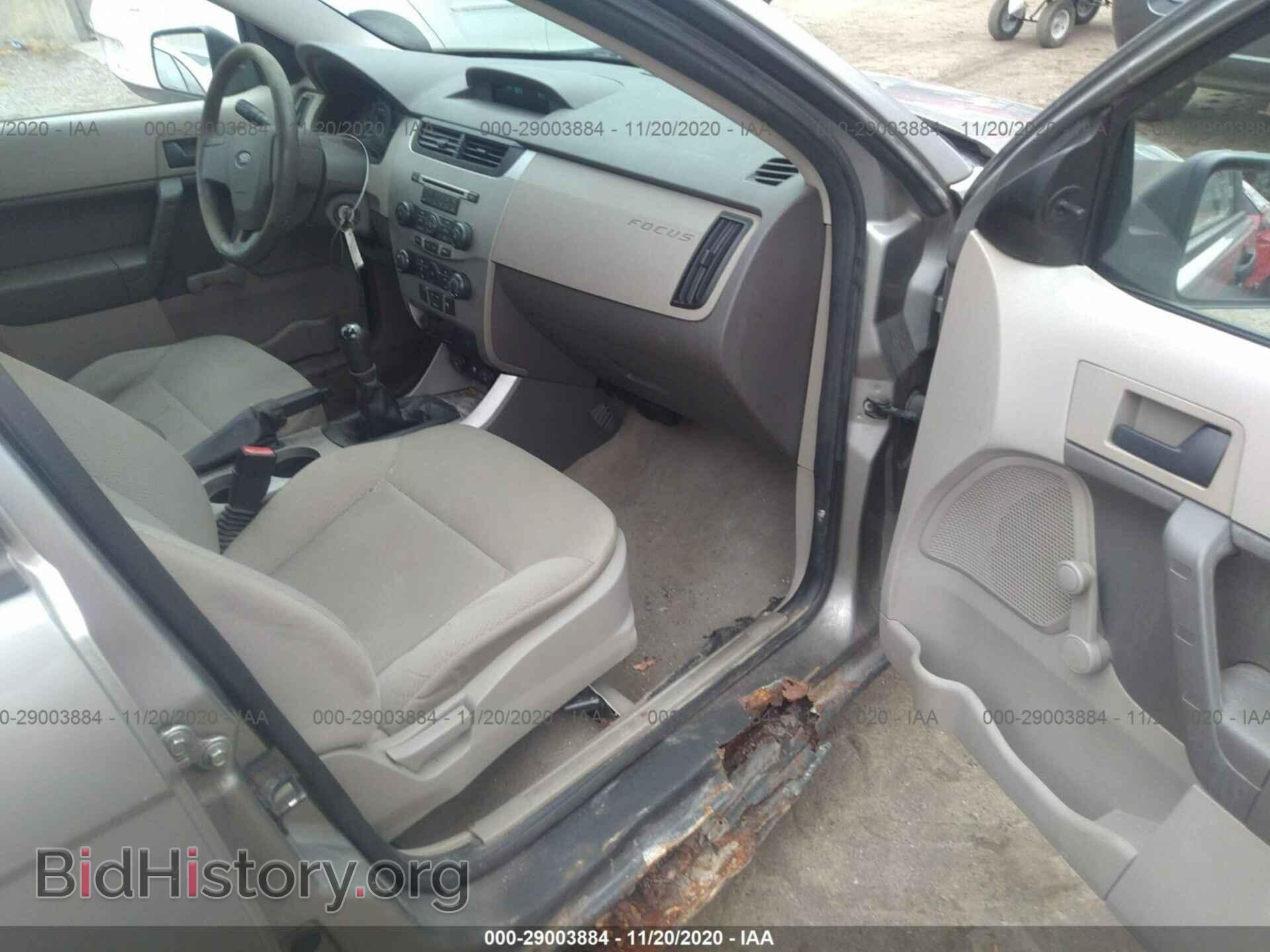 2008 FORD FOCUS - VIN: 1FAHP34N58W268689 - Фото 5