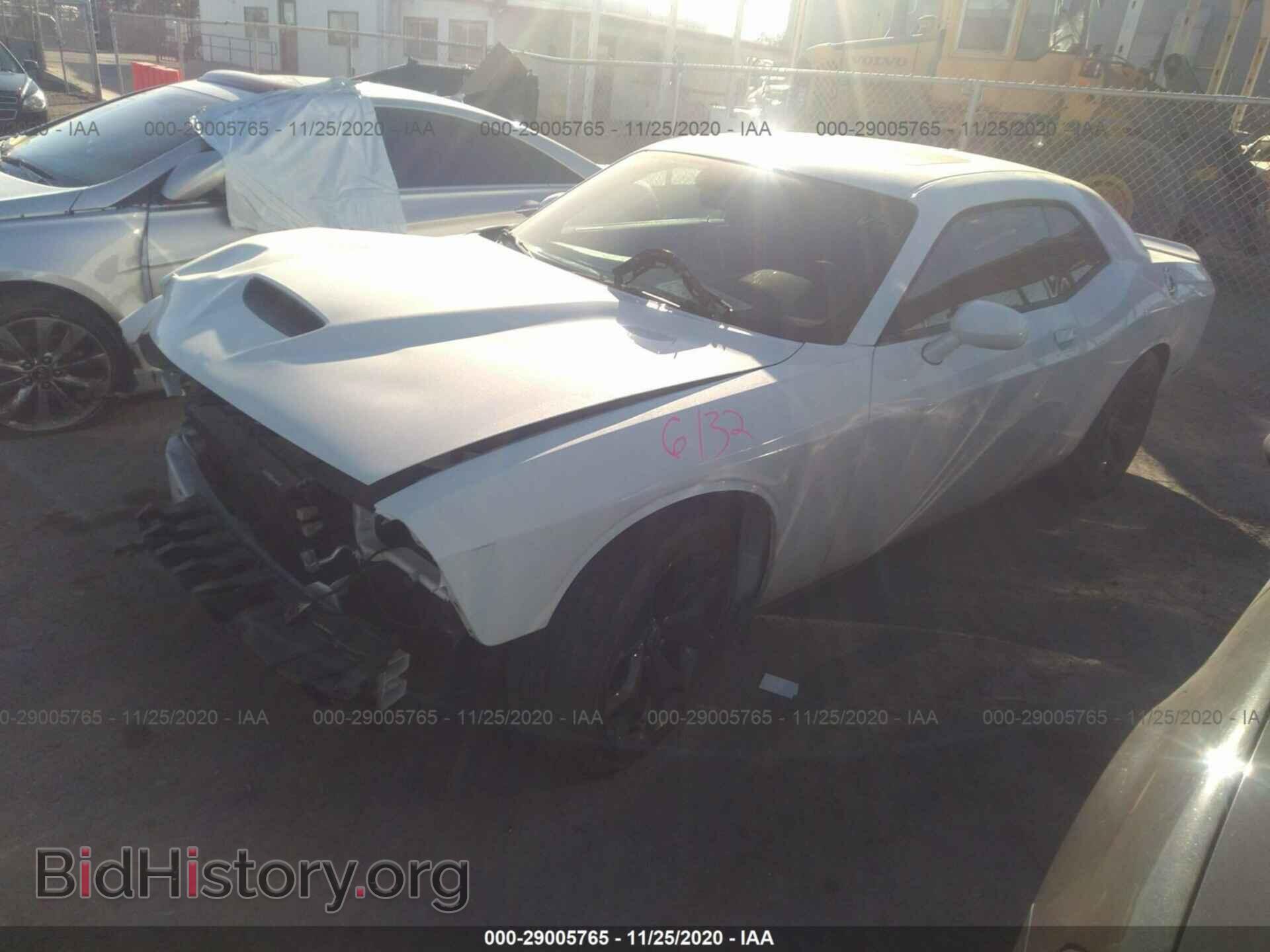 2019 DODGE CHALLENGER - VIN: 2C3CDZJG1KH756523 - Фото 2