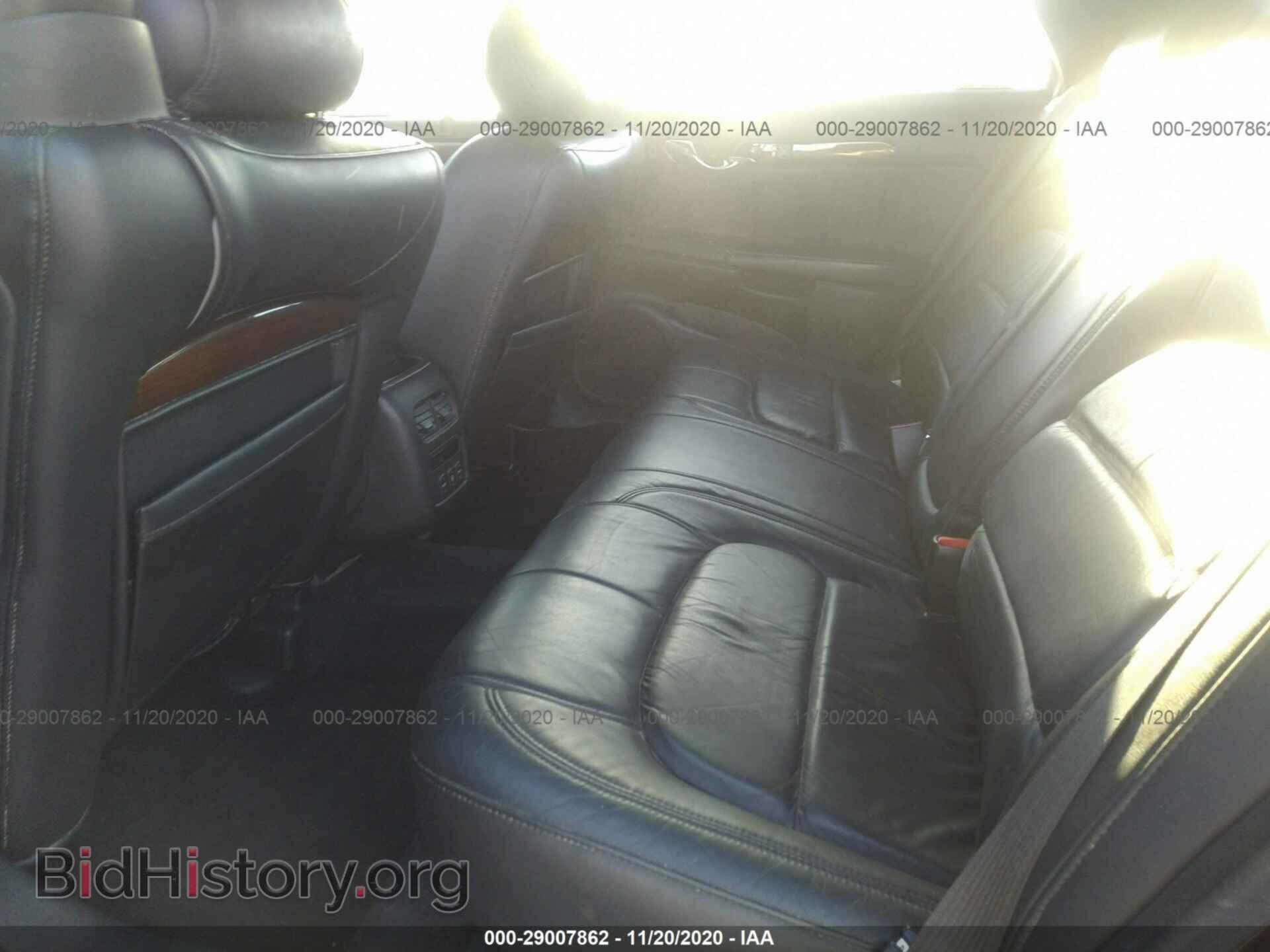 2001 CADILLAC DEVILLE - VIN: 1G6KE57Y11U118400 - Photo 8