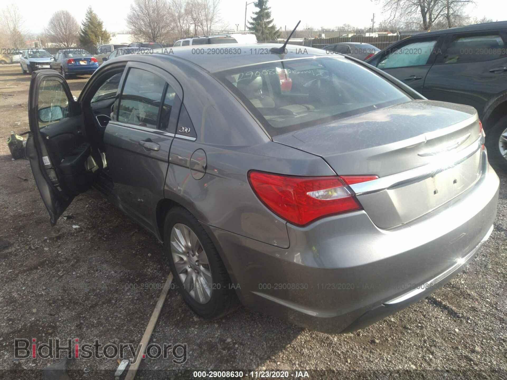 2012 CHRYSLER 200 - VIN: 1C3CCBAB0CN113880 - Фото 3