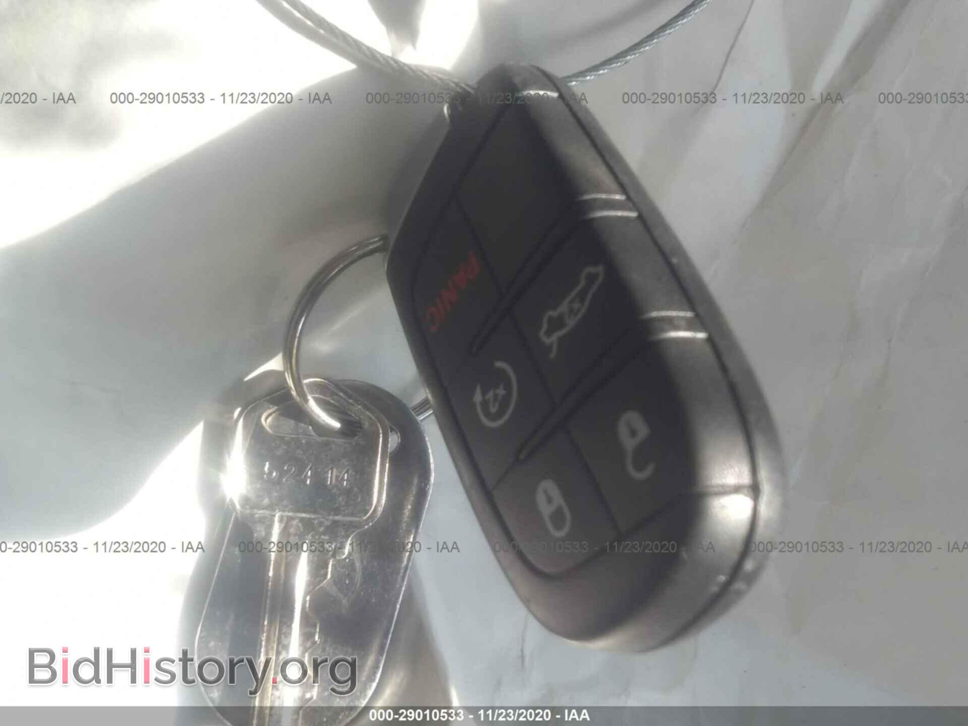 2017 CHRYSLER 300 - VIN: 2C3CCARG9HH591466 - Фото 11