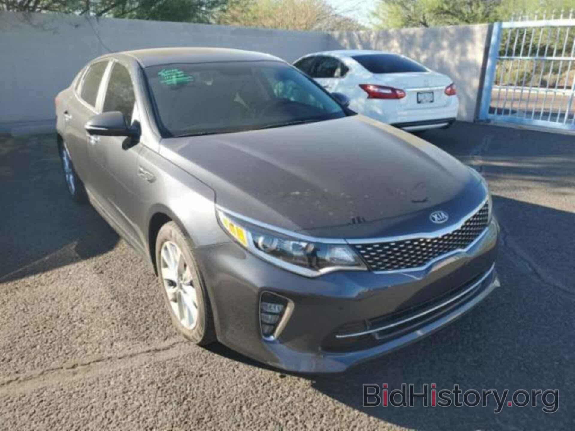 Photo 5XXGT4L38JG213880 - KIA OPTIMA 2018