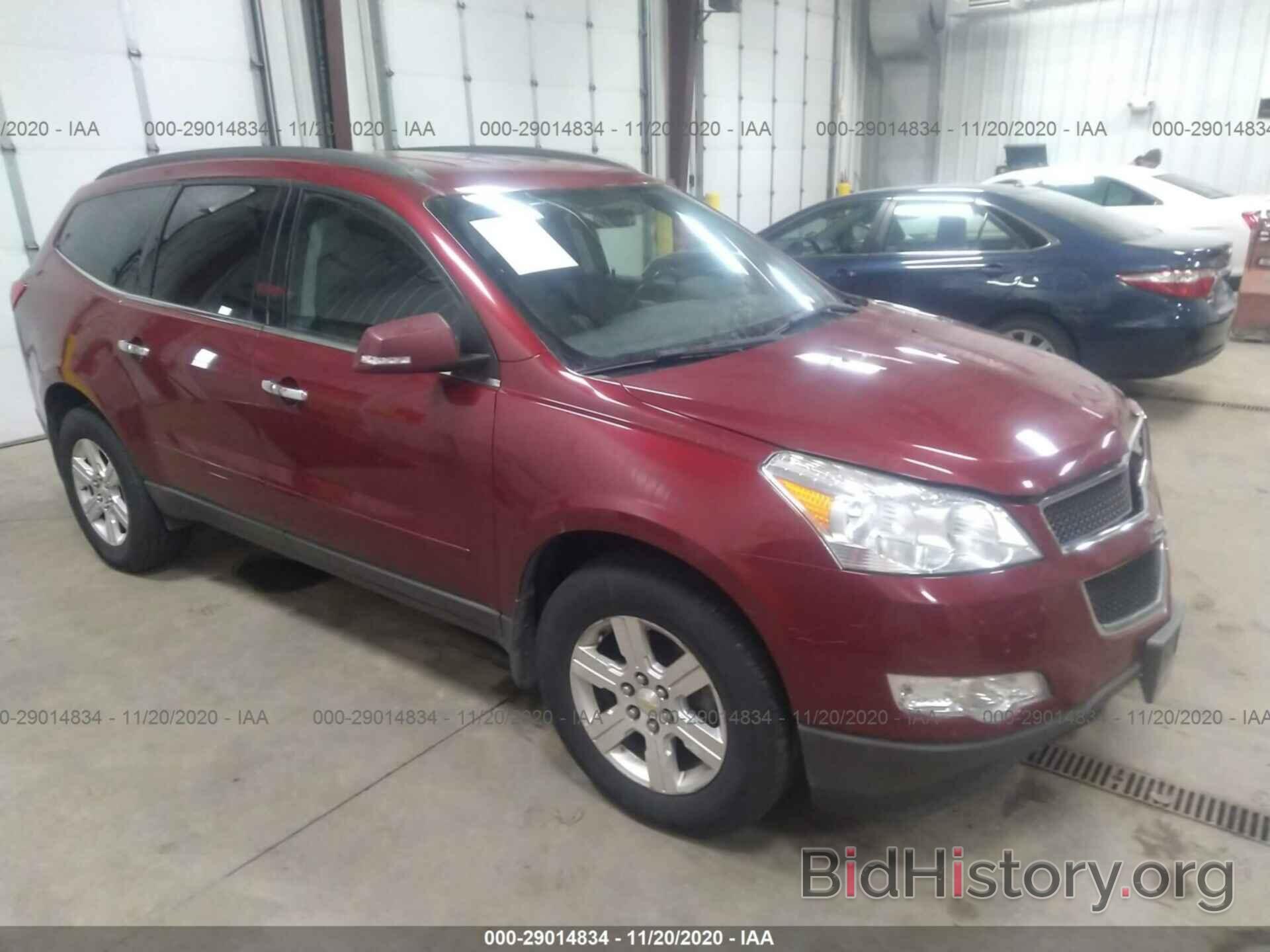 Photo 1GNKVGED7BJ365861 - CHEVROLET TRAVERSE 2011