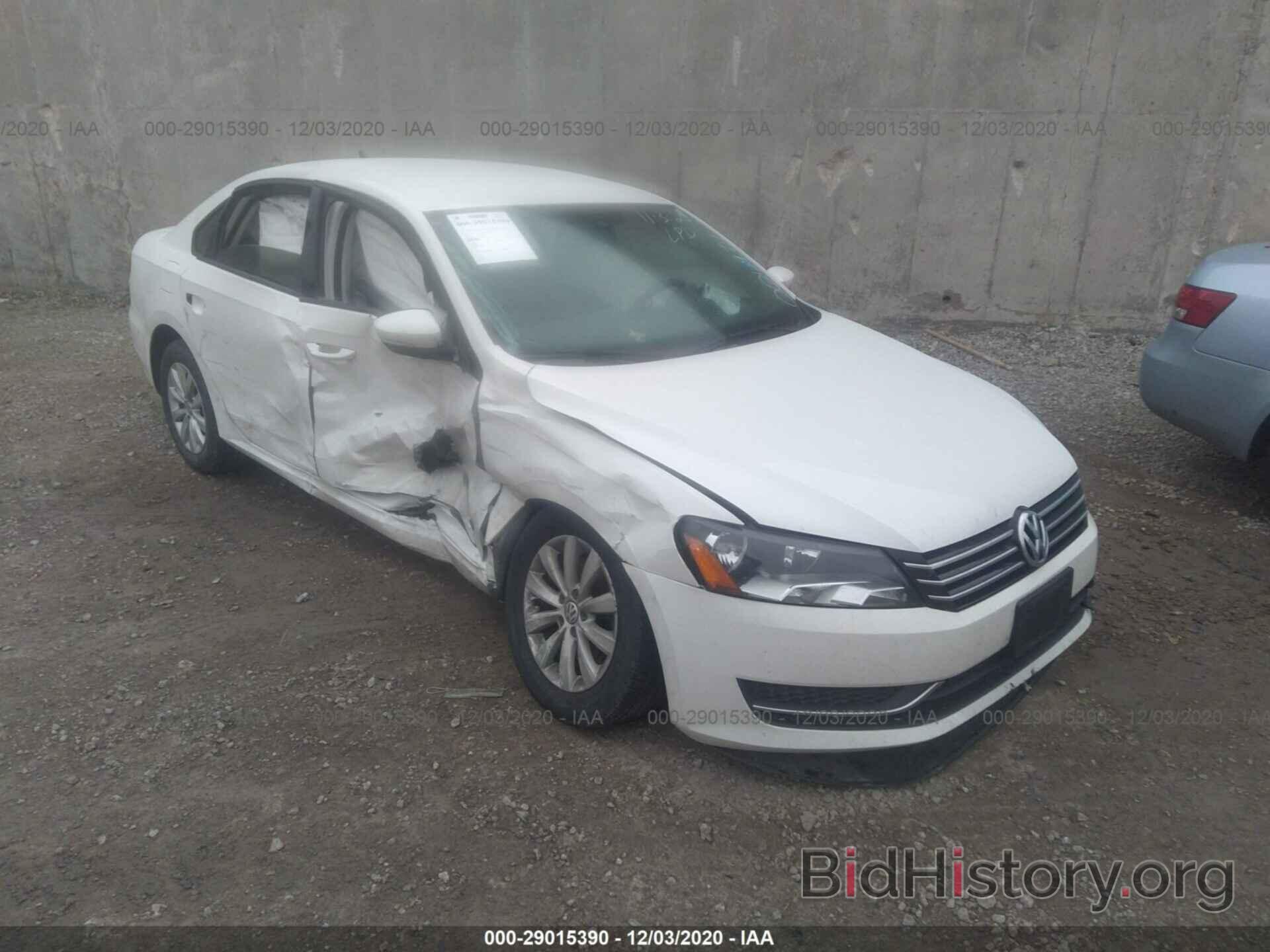 Photo 1VWAS7A3XFC006974 - VOLKSWAGEN PASSAT 2015