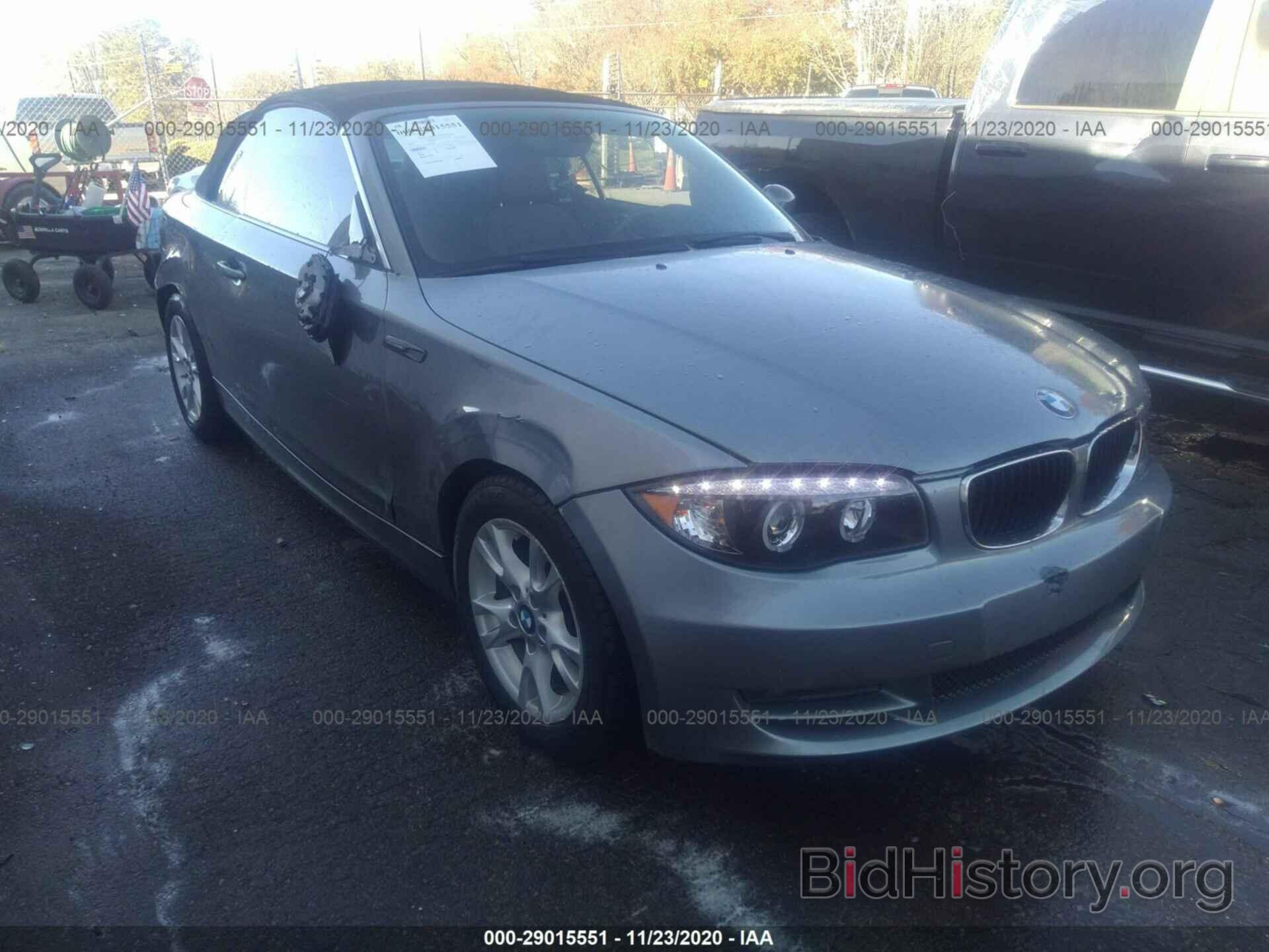 Photo WBAUL73569VJ76704 - BMW 1 SERIES 2009