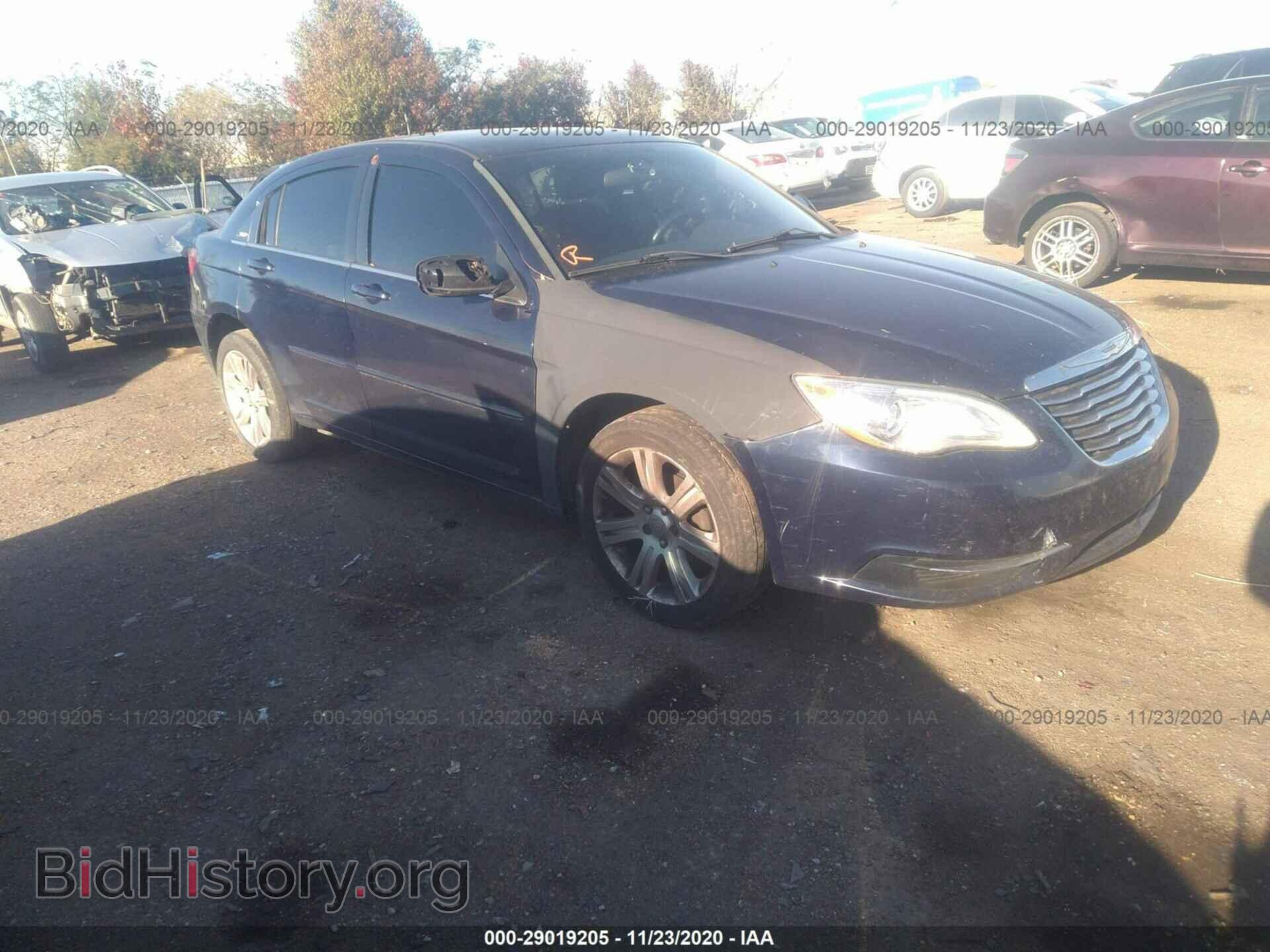 Фотография 1C3CCBBB2DN718628 - CHRYSLER 200 2013