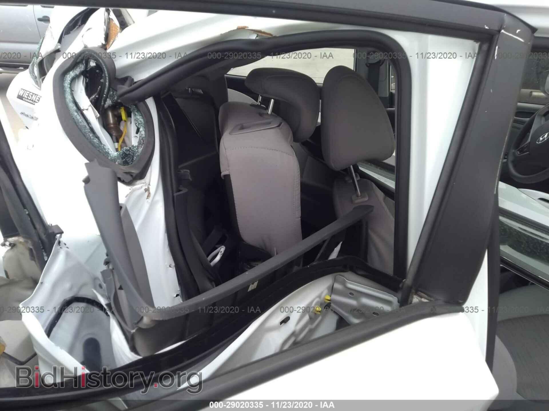 2017 HYUNDAI ACCENT - VIN: KMHCT5AE1HU344724 - Photo 8