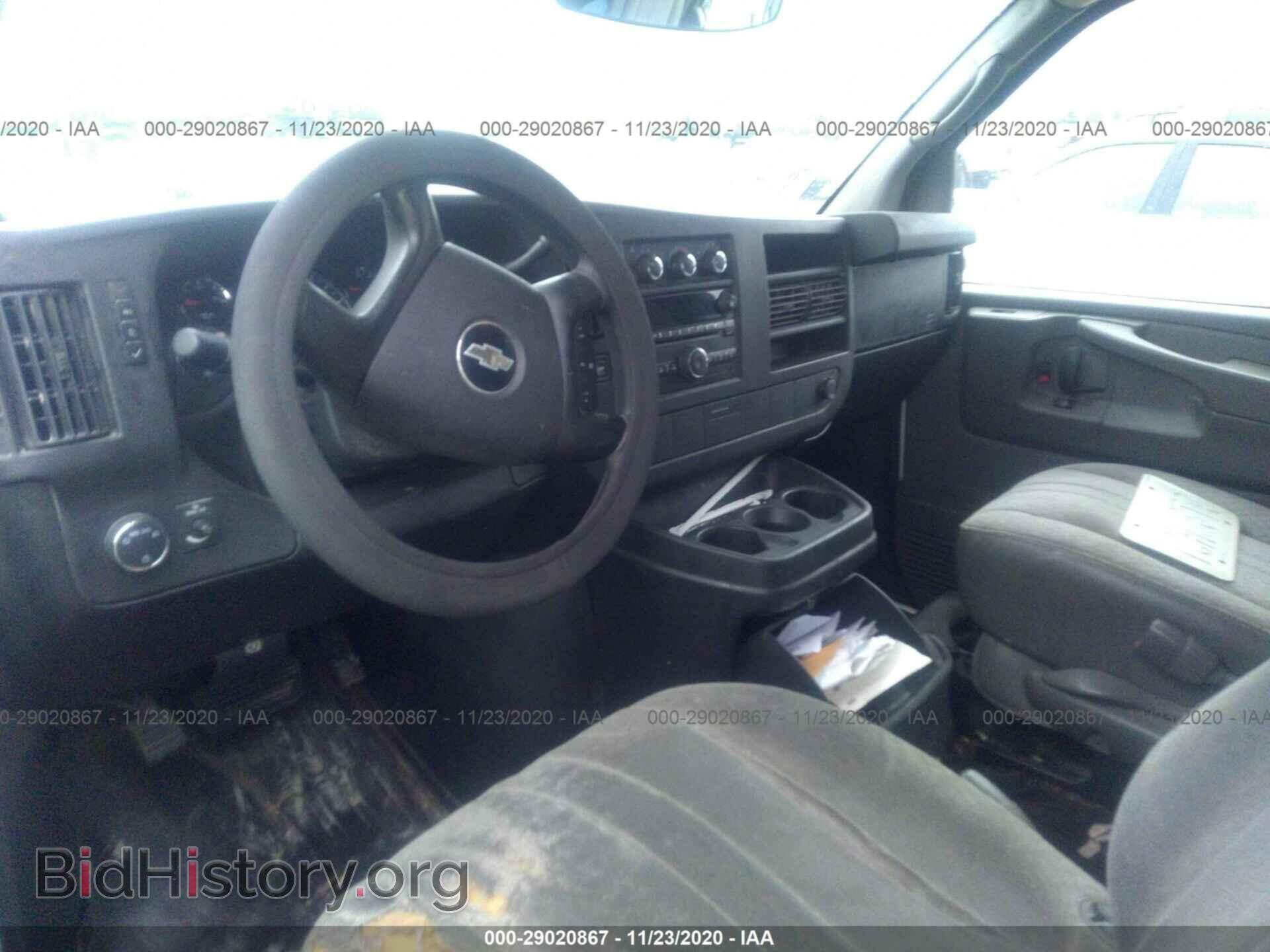 2009 CHEVROLET EXPRESS CARGO VAN - VIN: 1GCFG15X291168165 - Фото 5