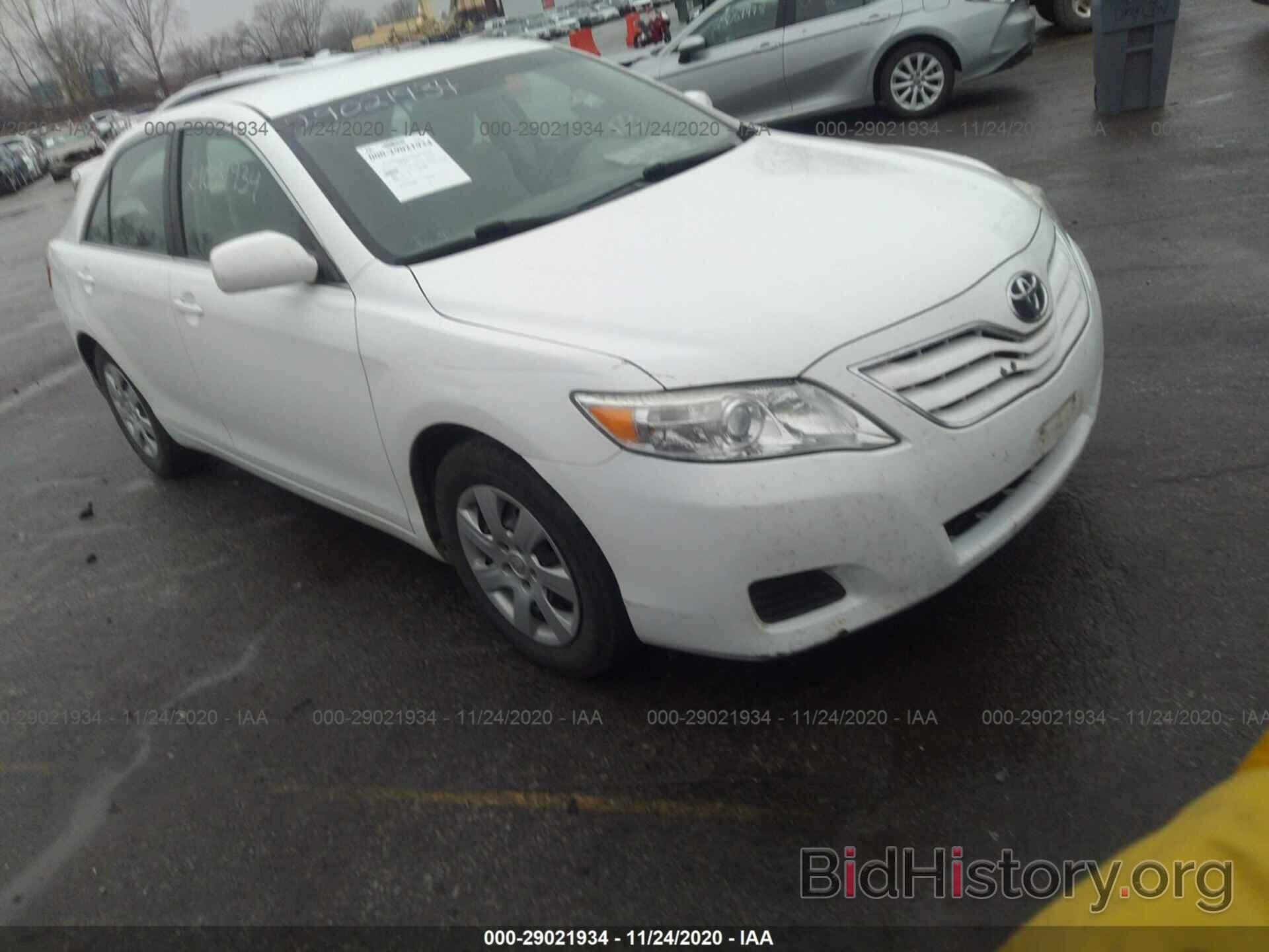 Photo 4T4BF3EK9BR135123 - TOYOTA CAMRY 2011