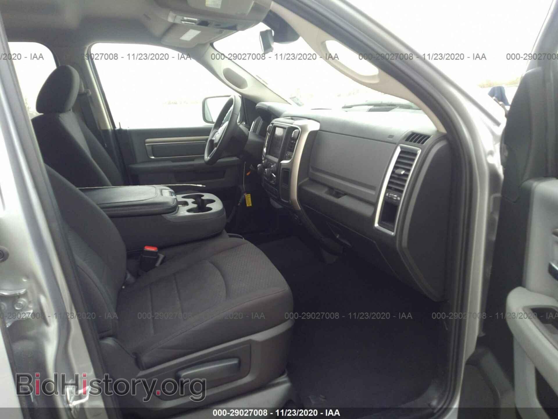 2019 RAM 1500 CLASSIC - VIN: 1C6RR6LT0KS697724 - Фото 5