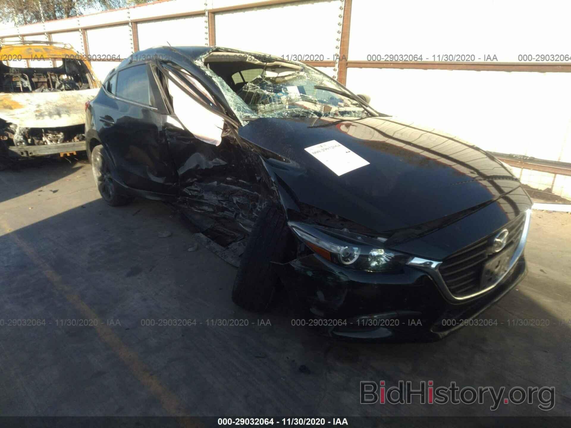 Фотография 3MZBN1L78HM122474 - MAZDA MAZDA3 5-DOOR 2017