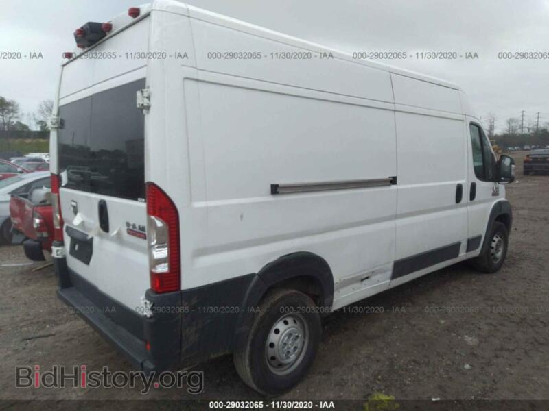 2018 RAM PROMASTER CARGO VAN (VIN 3C6TRVDG6JE105472) — фото 4 из 11