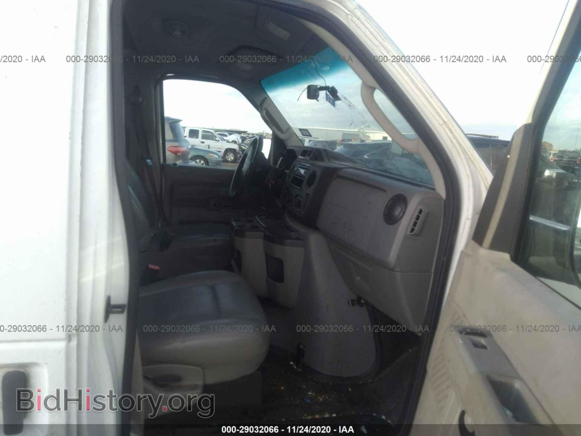 2009 FORD ECONOLINE CARGO VAN - VIN: 1FTNS14W79DA03696 - Фото 5