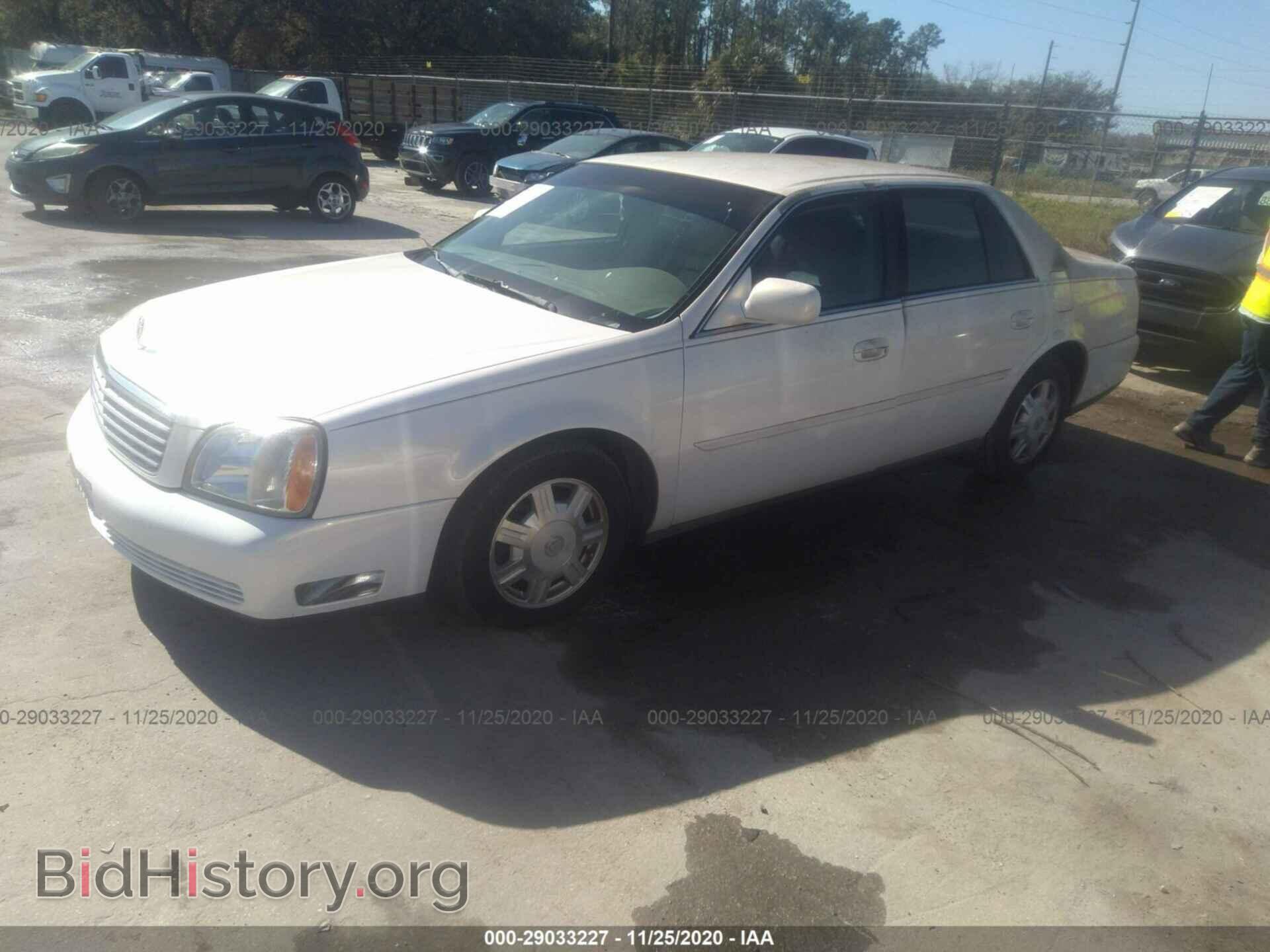 2004 CADILLAC DEVILLE - VIN: 1G6KD54Y24U221451 - Photo 2