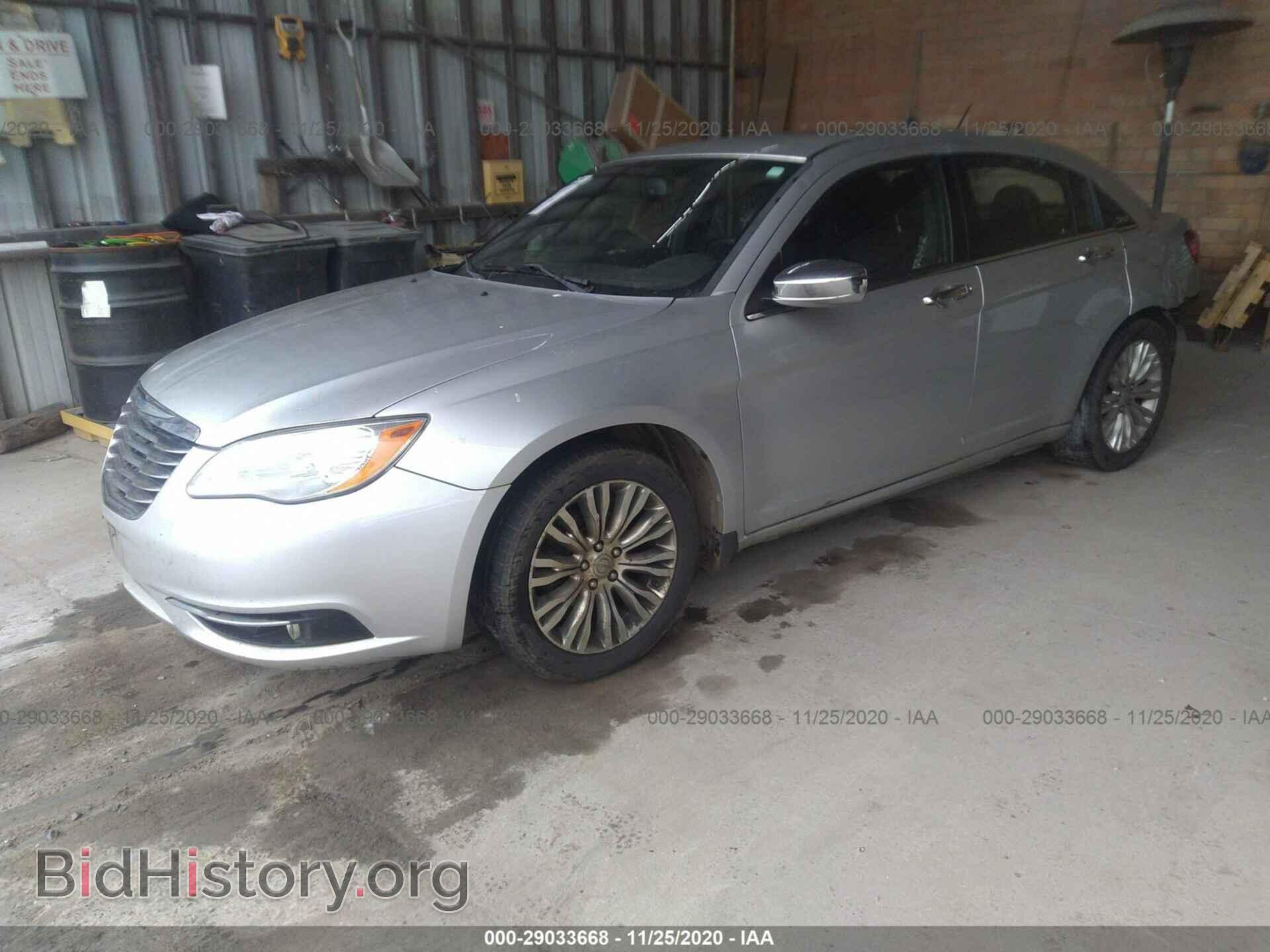 2012 CHRYSLER 200 - VIN: 1C3CCBCG6CN267177 - Фото 2