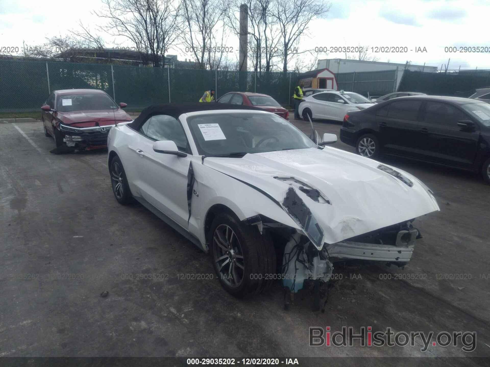 Photo 1FATP8FF2H5316183 - FORD MUSTANG 2017