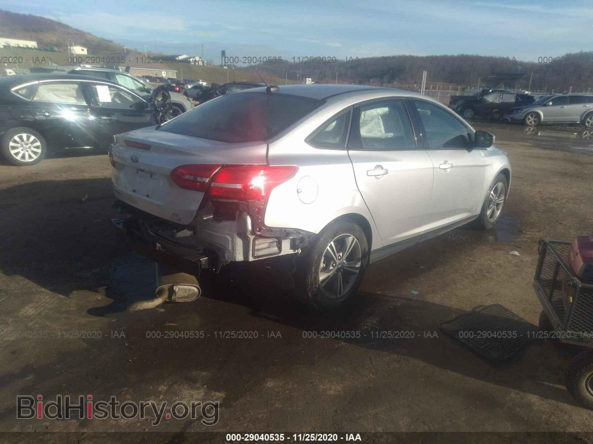 2017 FORD FOCUS - VIN: 1FADP3FE8HL275424 - Фото 4