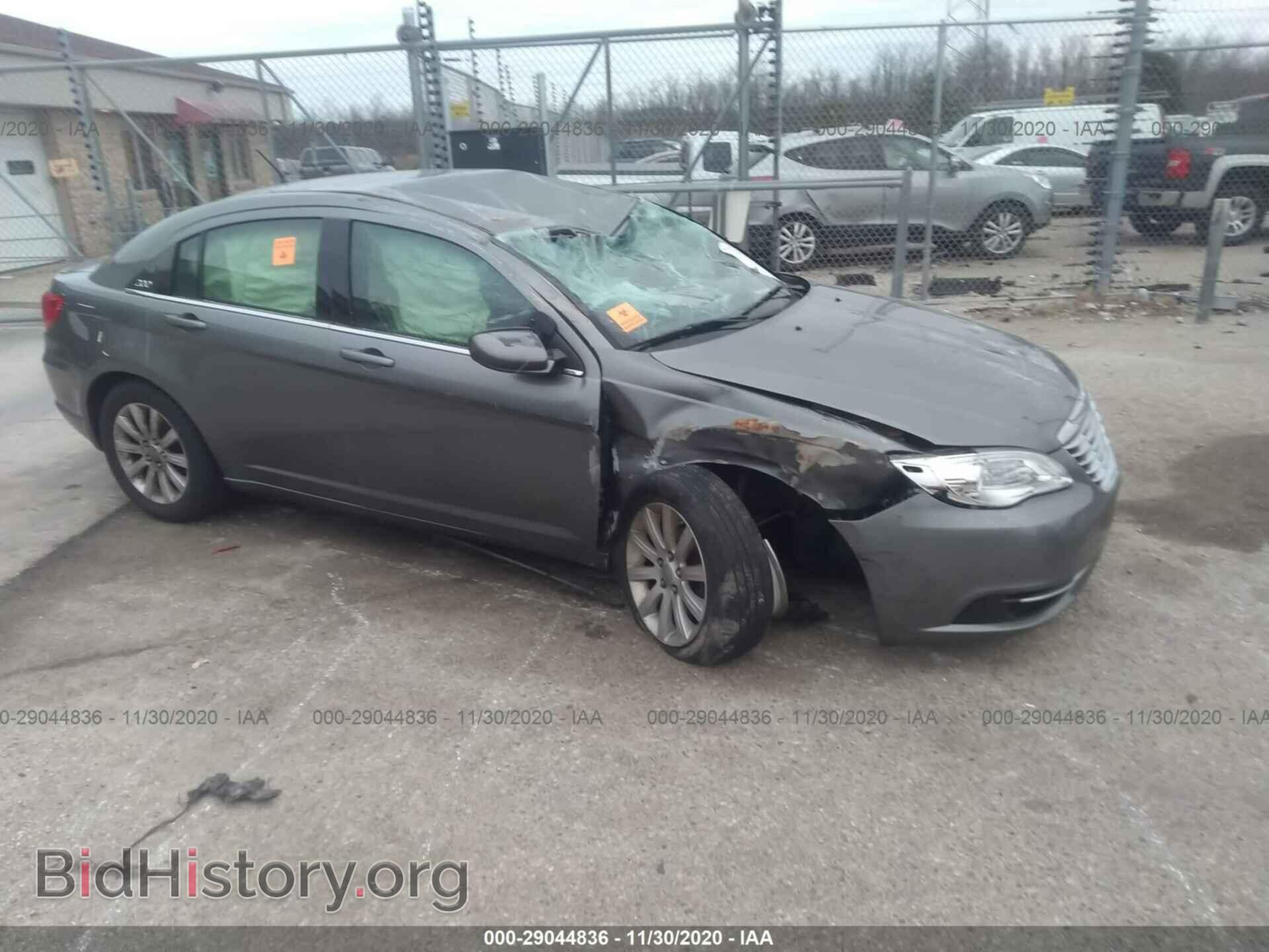 Photo 1C3CCBBB1DN577986 - CHRYSLER 200 2013