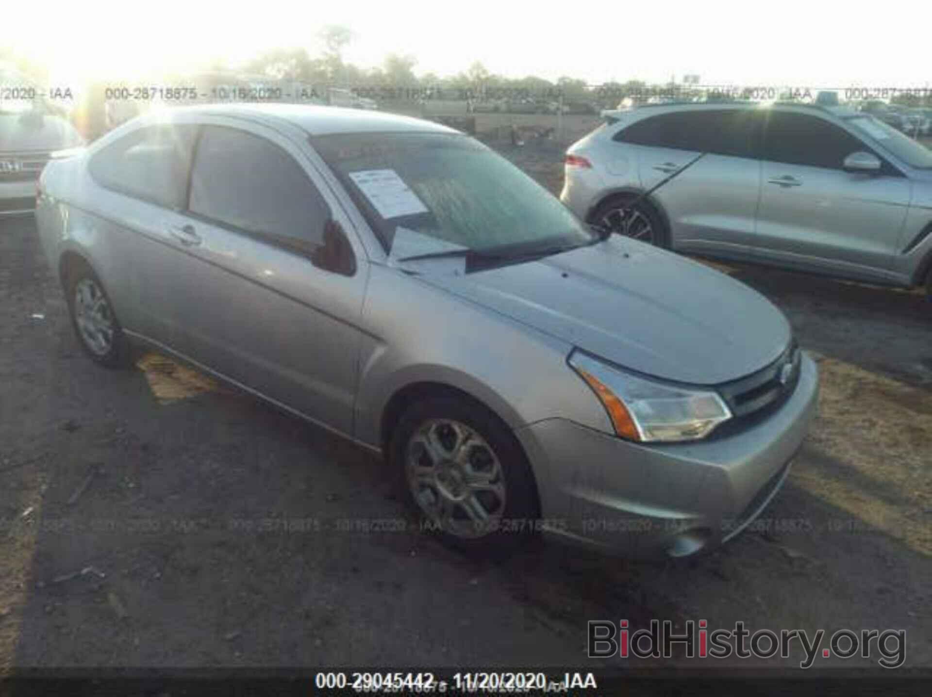 Photo 1FAHP3CN7AW107204 - FORD FOCUS 2010