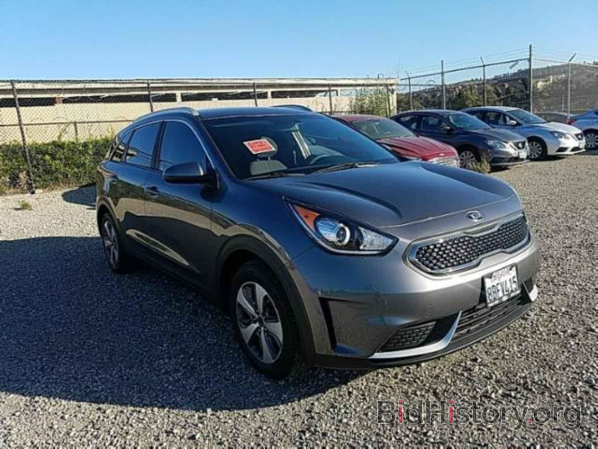 Фотография KNDCB3LC2J5133233 - KIA NIRO 2018