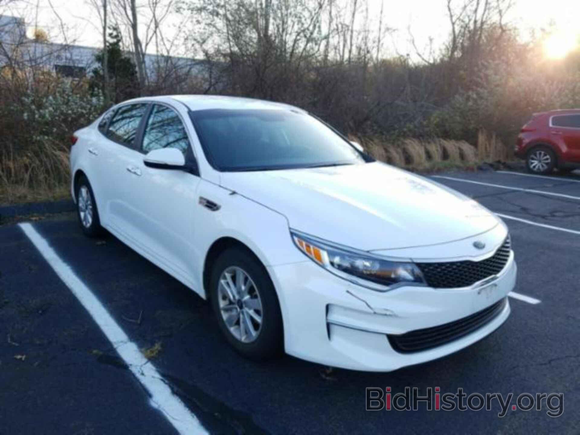 Photo 5XXGT4L38HG160785 - KIA OPTIMA 2017