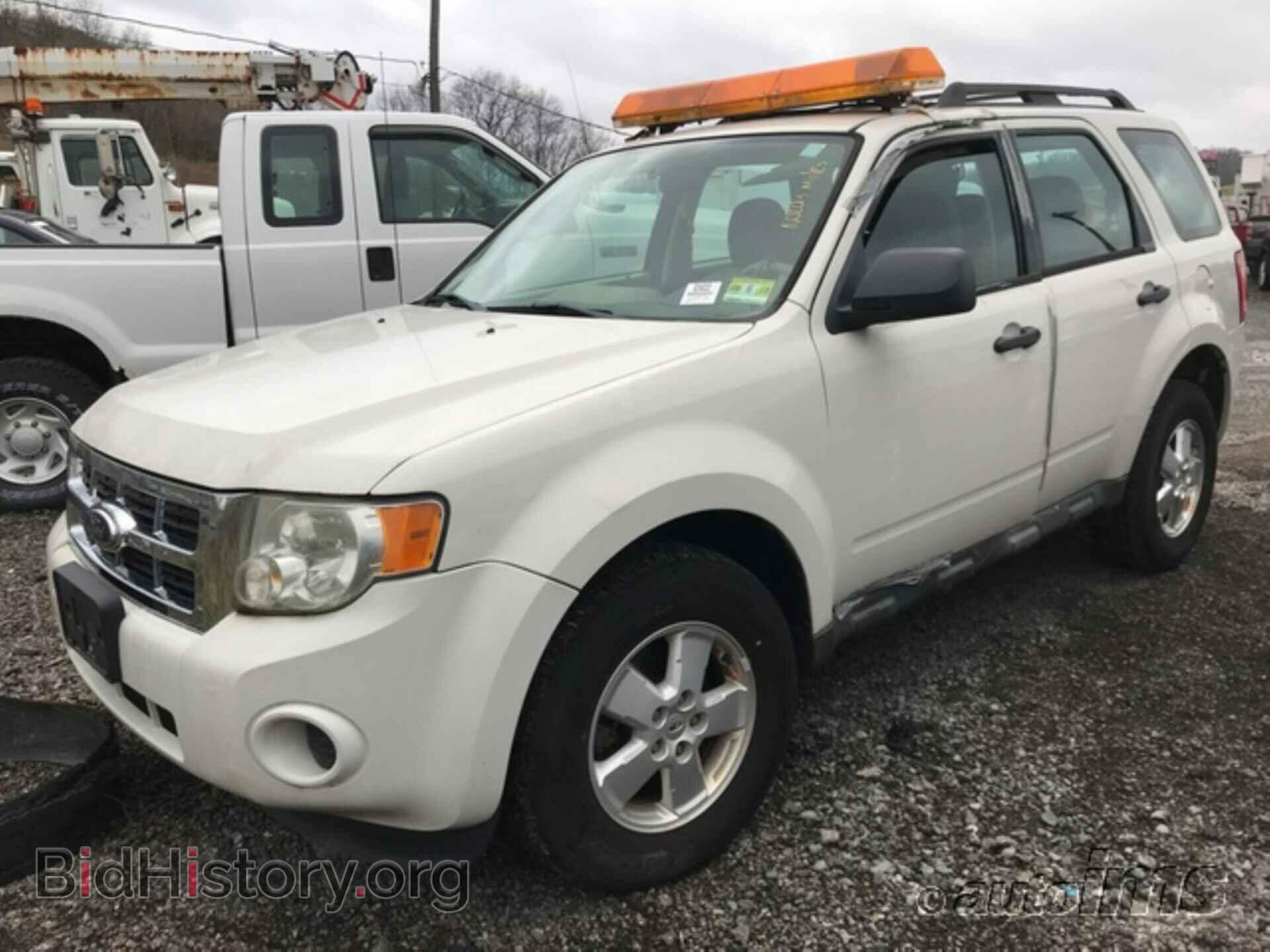 2011 FORD ESCAPE - VIN: 1FMCU9C70BKB17840 - Фото 11