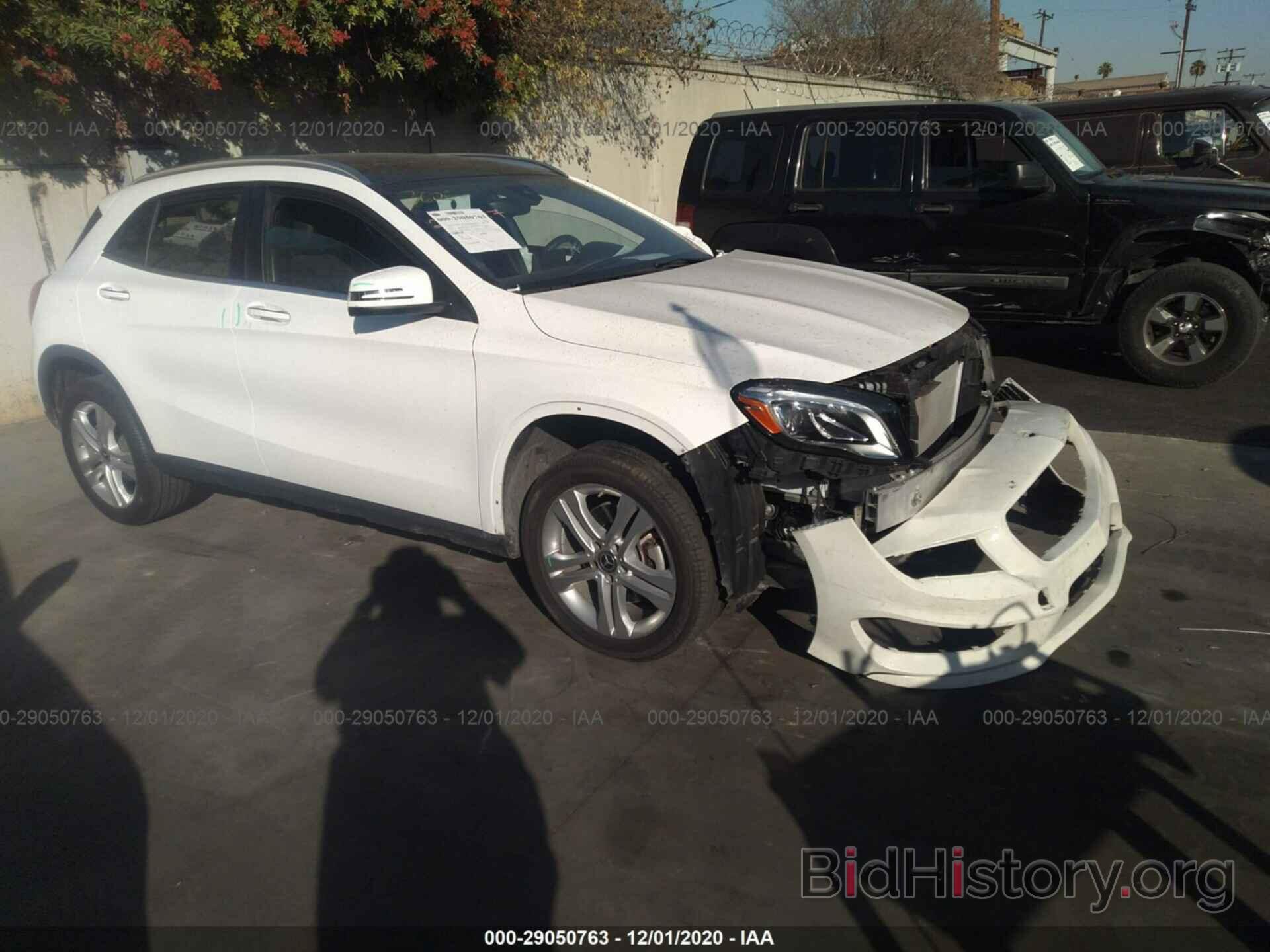 Photo WDCTG4EB4KJ582282 - MERCEDES-BENZ GLA 2019