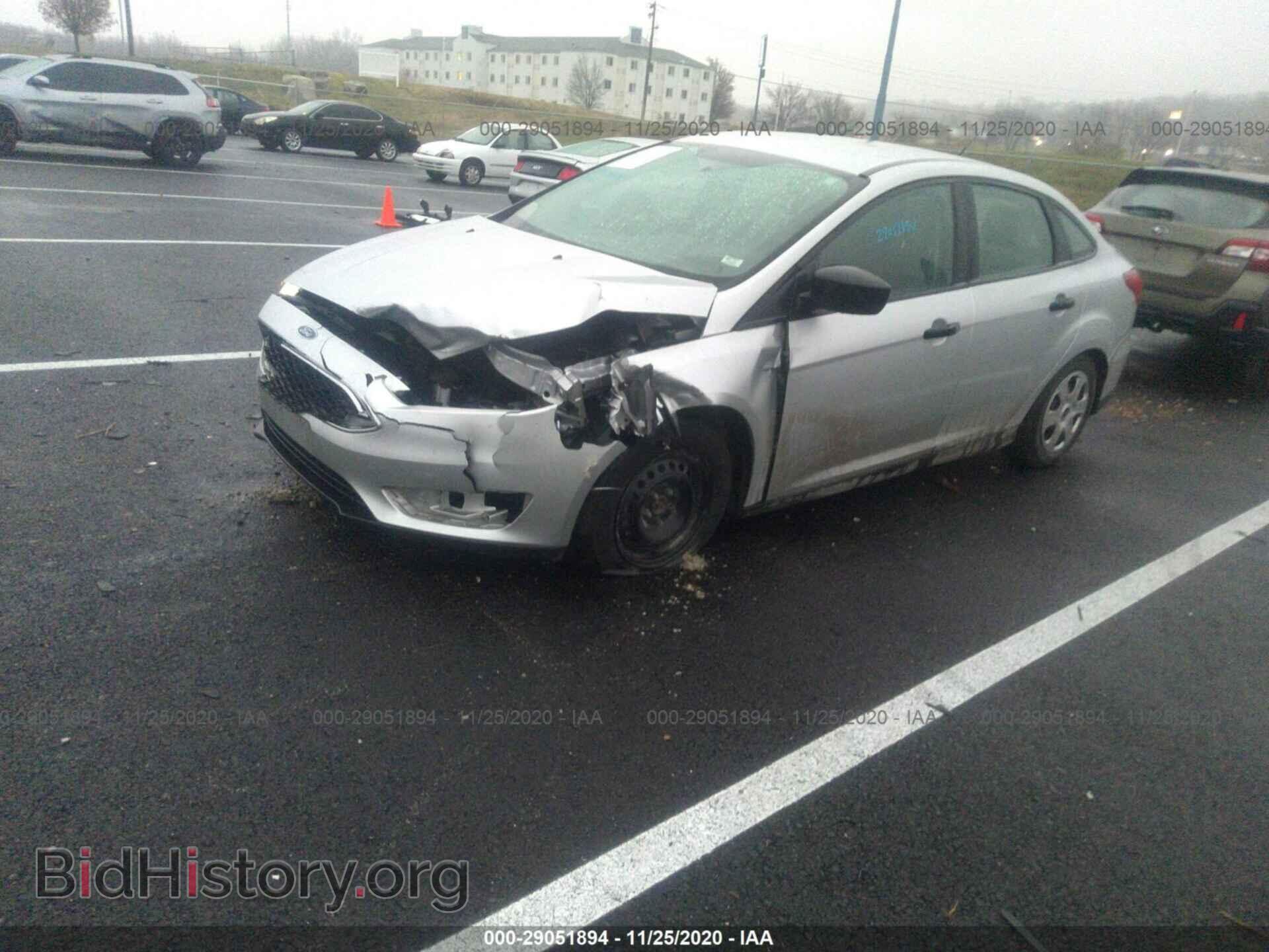 2016 FORD FOCUS - VIN: 1FADP3E24GL328836 - Фото 2