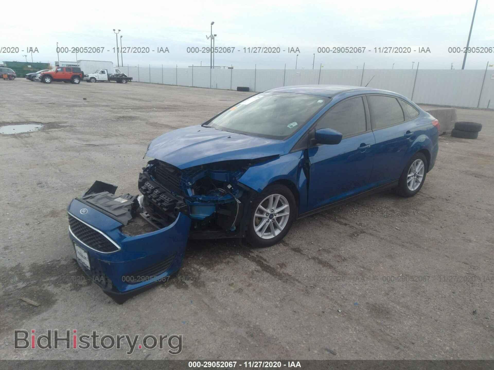 2018 FORD FOCUS - VIN: 1FADP3F22JL302273 - Photo 2