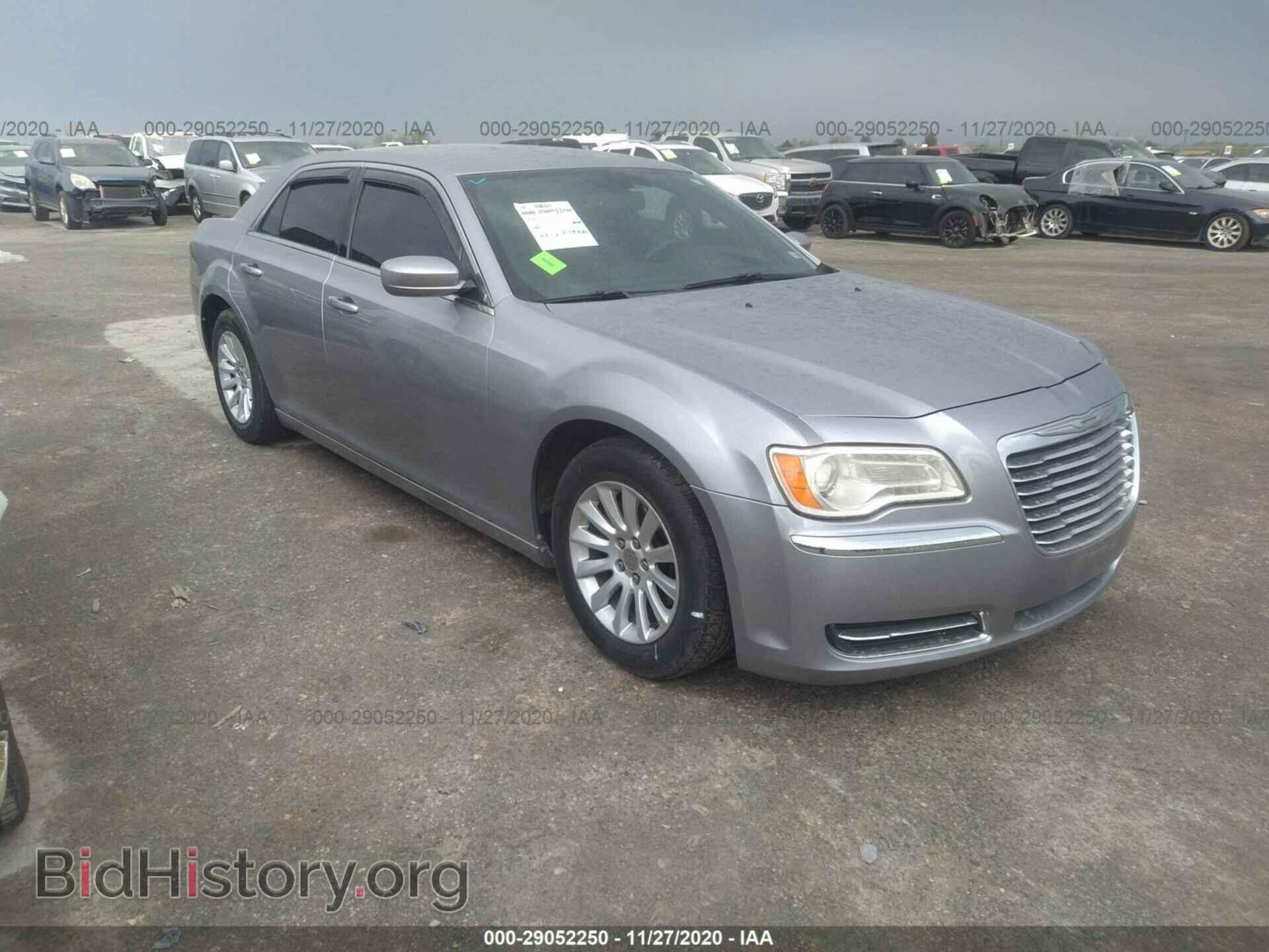 Photo 2C3CCAAG4DH626677 - CHRYSLER 300 2013