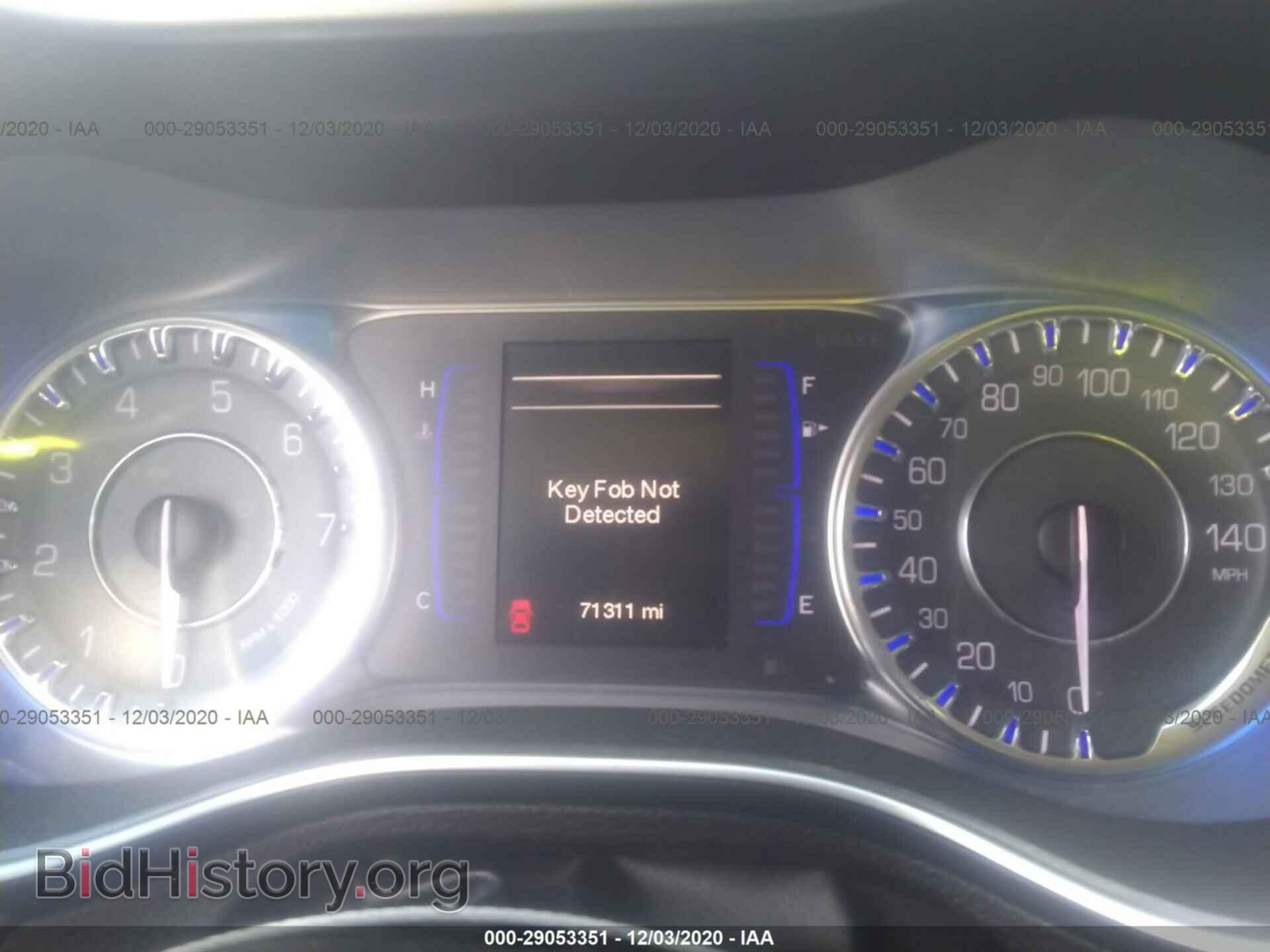 2015 CHRYSLER 200 - VIN: 1C3CCCAB4FN710556 - Фото 7