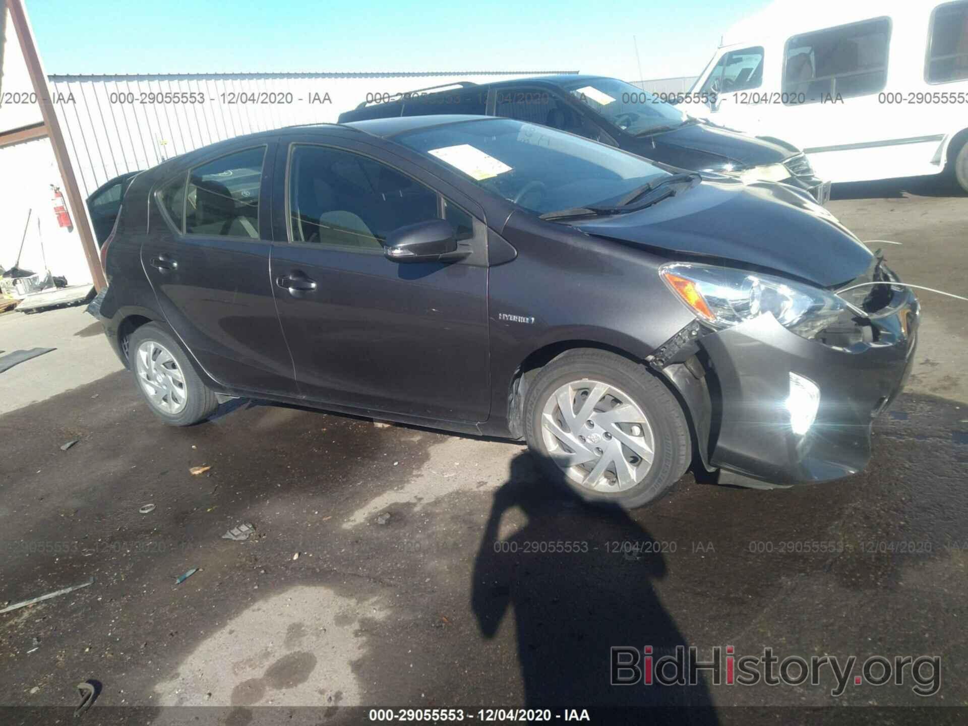 Фотография JTDKDTB36F1100340 - TOYOTA PRIUS C 2015