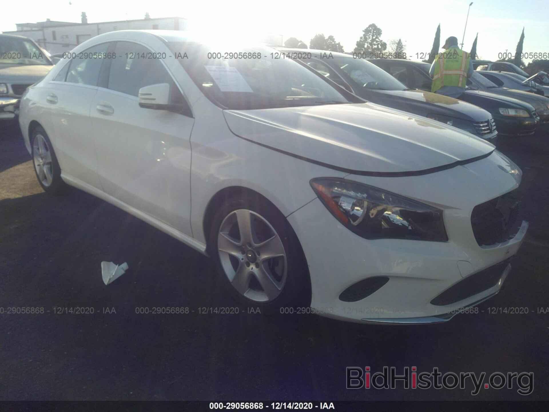 Photo WDDSJ4EB8HN425851 - MERCEDES-BENZ CLA 2017