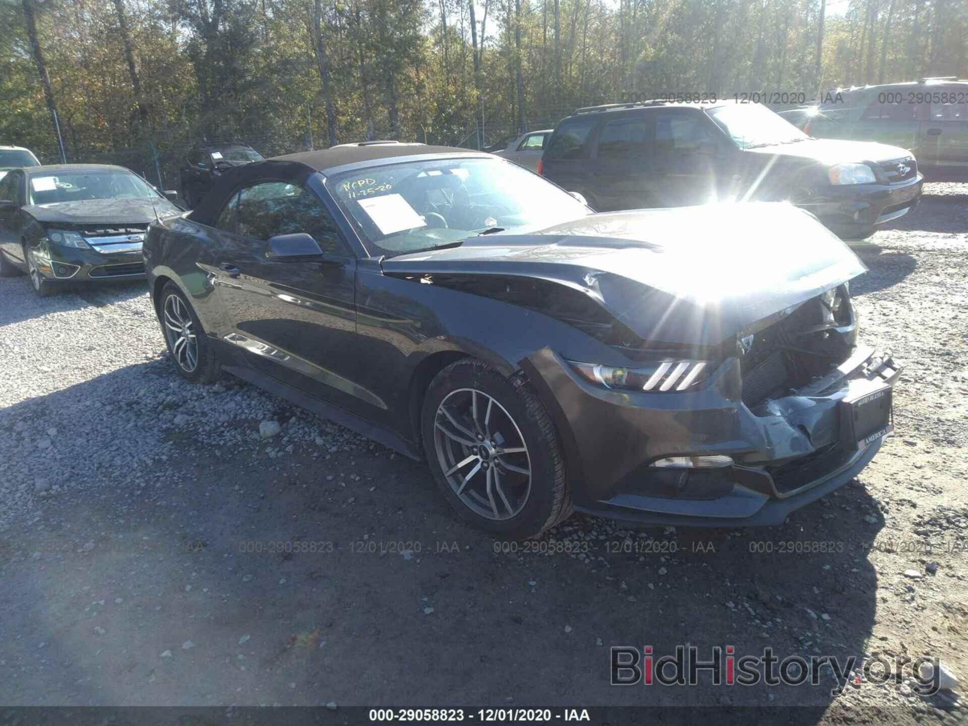 Photo 1FATP8UH1G5329669 - FORD MUSTANG 2016