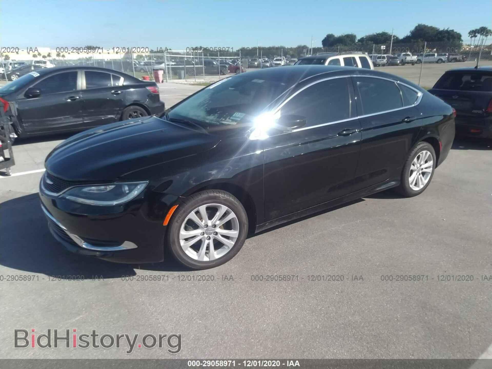 2016 CHRYSLER 200 - VIN: 1C3CCCAB3GN177066 - Фото 2