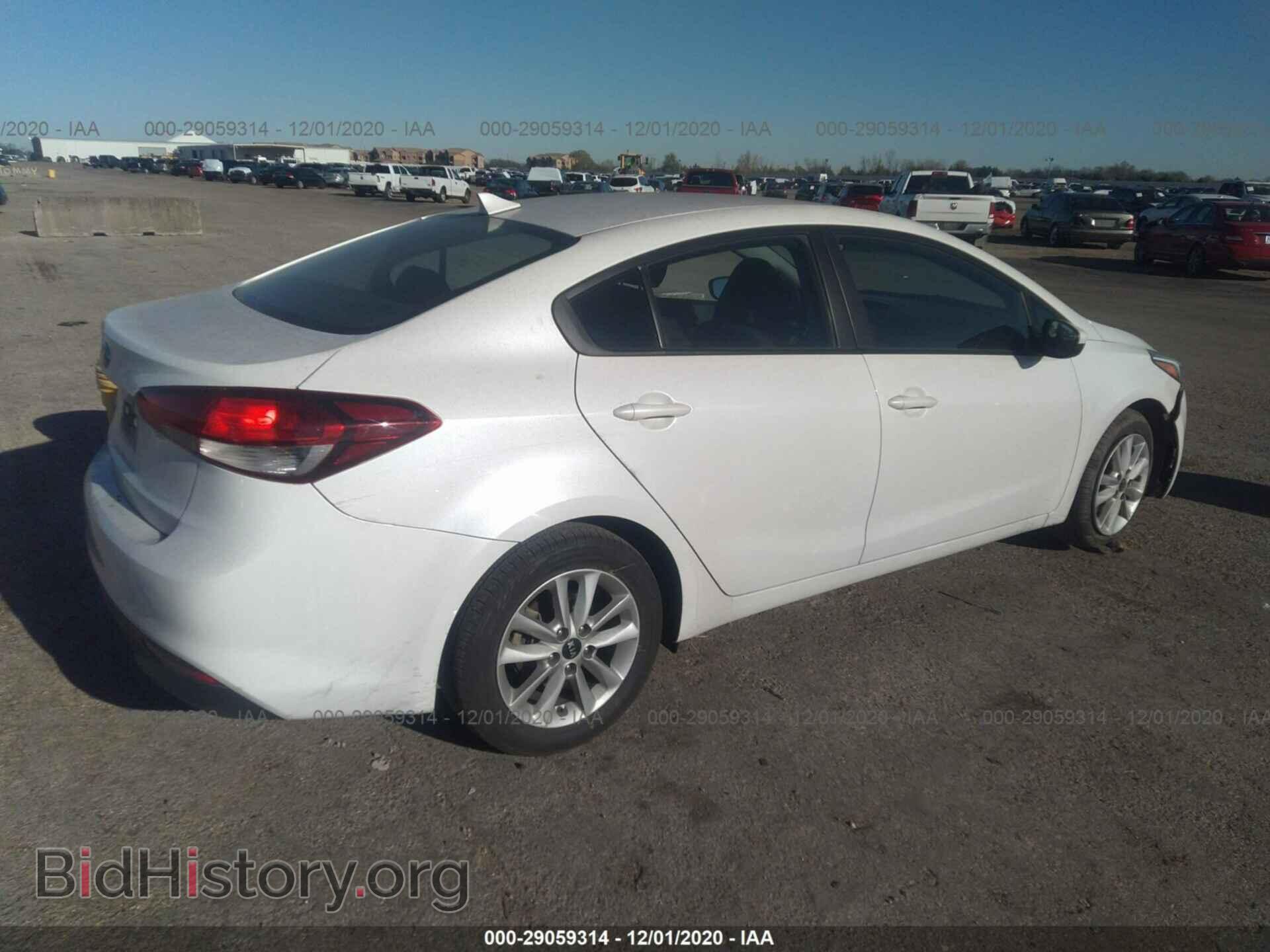 2017 KIA FORTE - VIN: 3KPFL4A74HE149129 - Фото 4