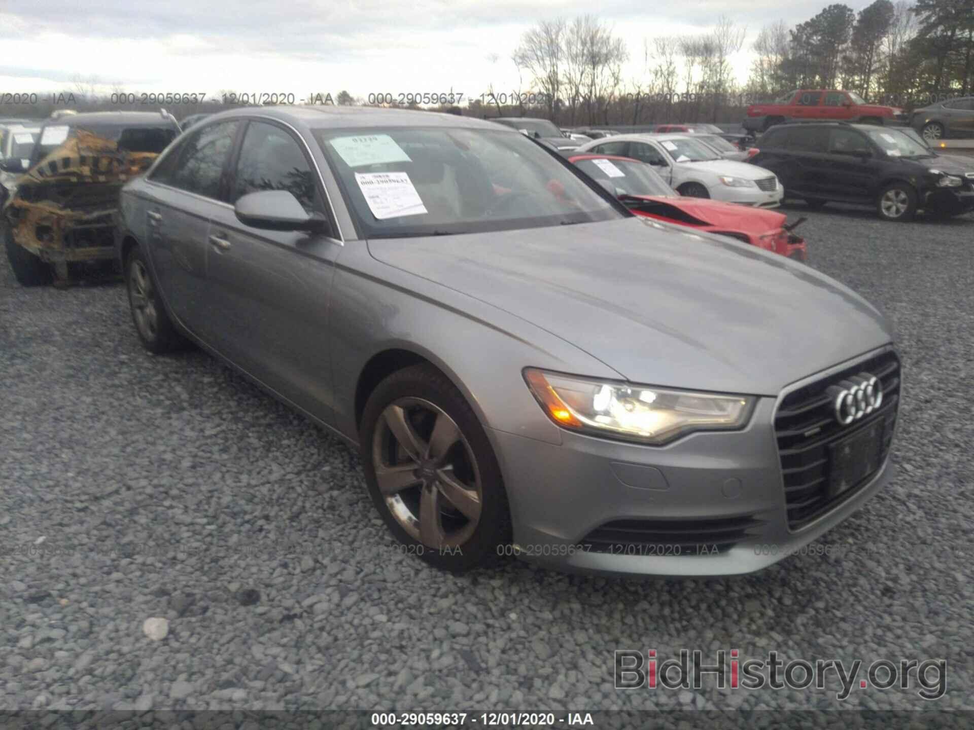 Photo WAUGGAFC6CN152600 - AUDI A6 2012