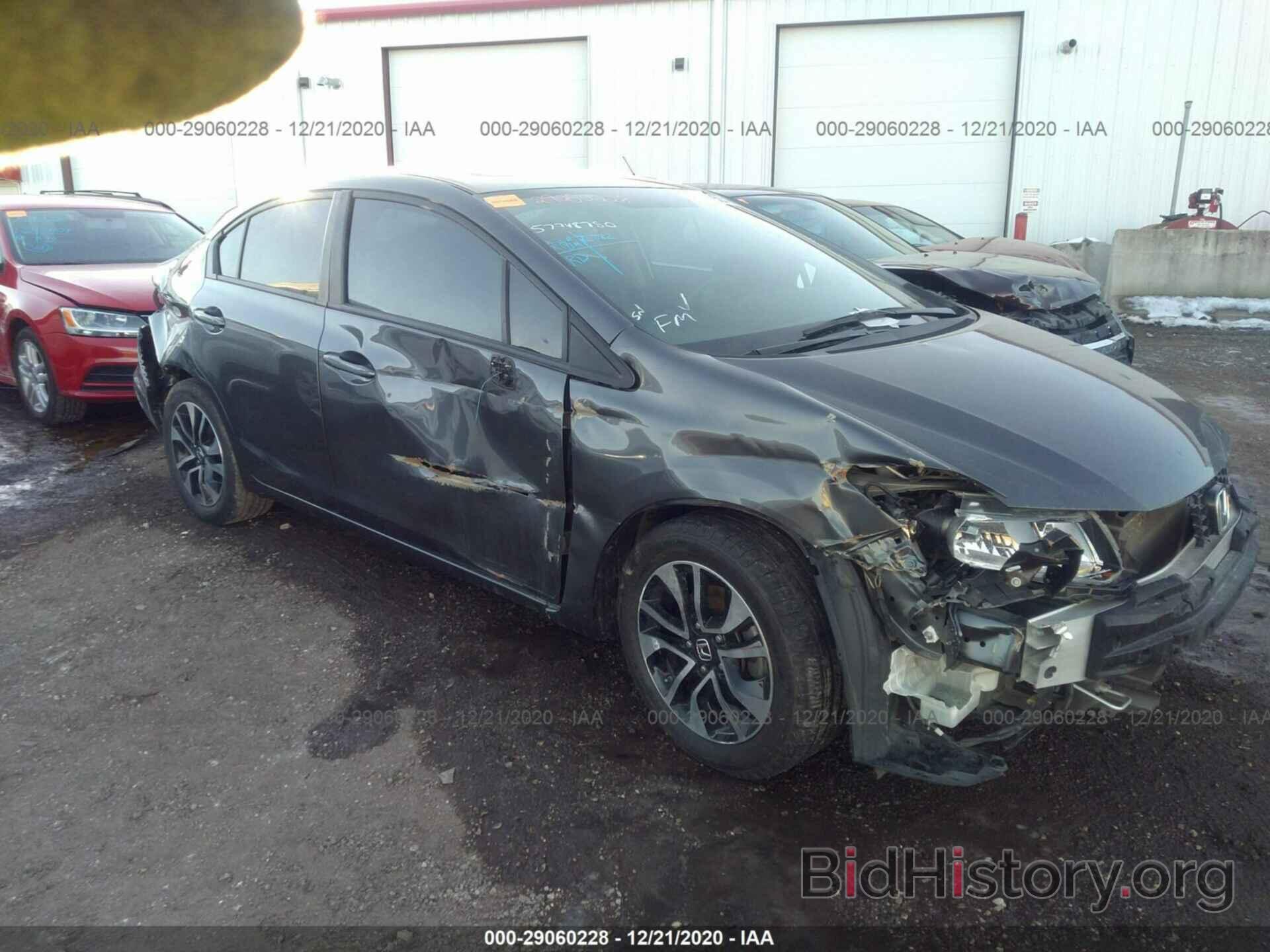 Photo 19XFB2F87DE034575 - HONDA CIVIC SDN 2013