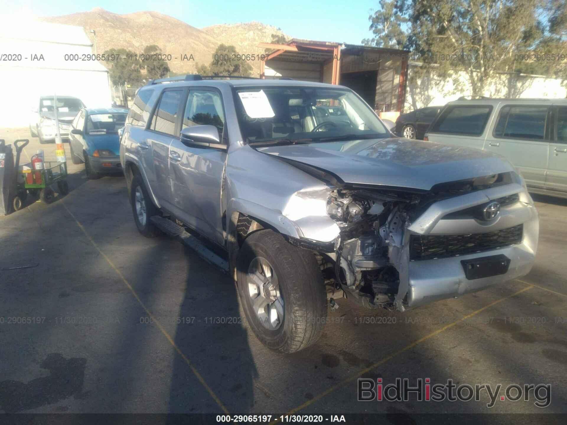 Photo JTEBU5JR8K5662711 - TOYOTA 4RUNNER 2019