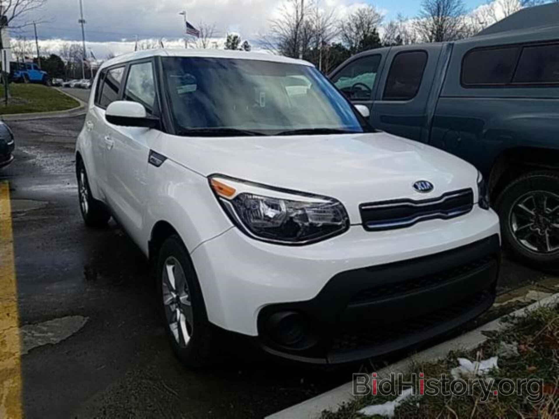 Photo KNDJN2A2XJ7895345 - KIA SOUL 2018