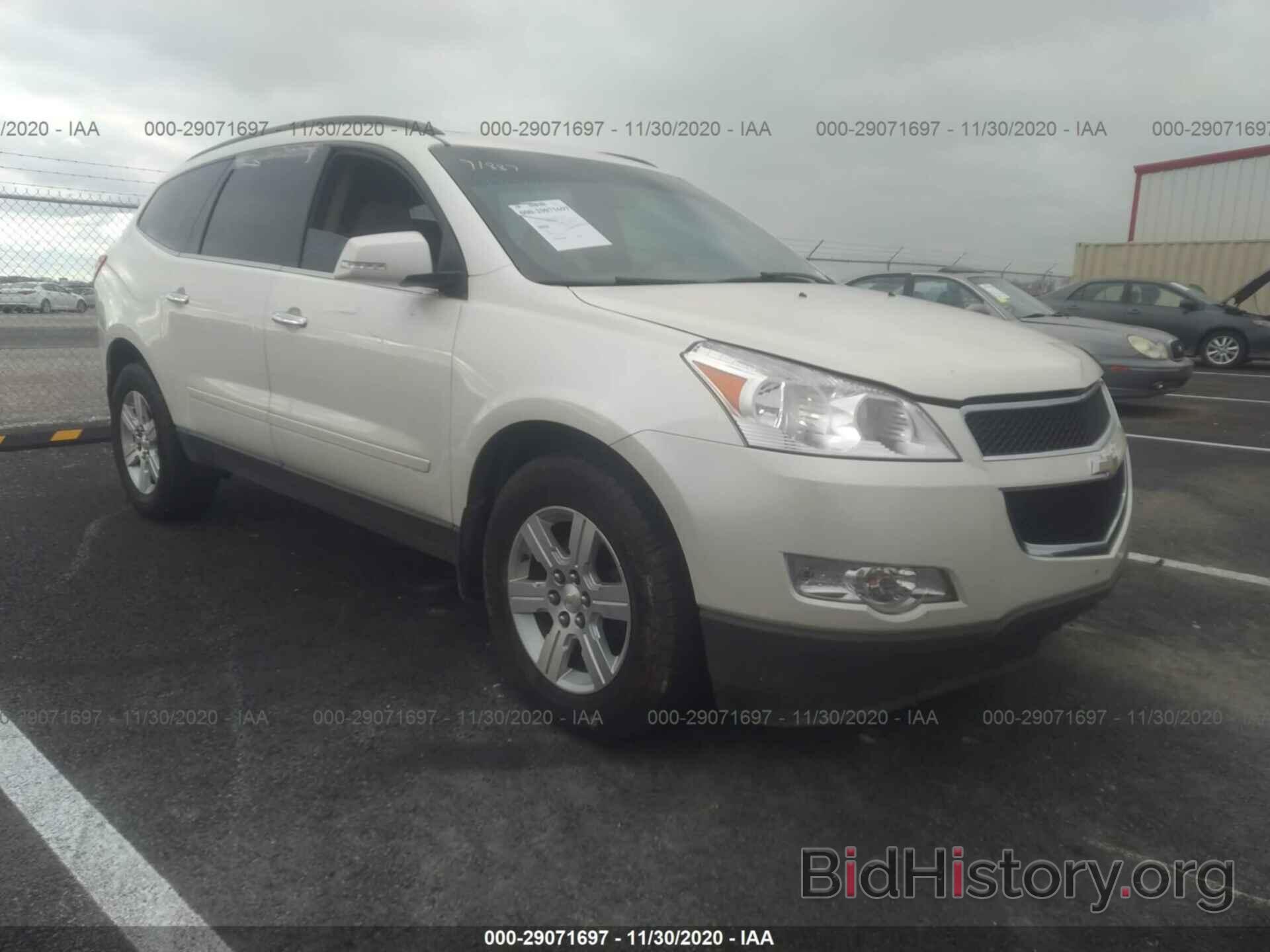 Фотография 1GNKRJED2CJ248305 - CHEVROLET TRAVERSE 2012