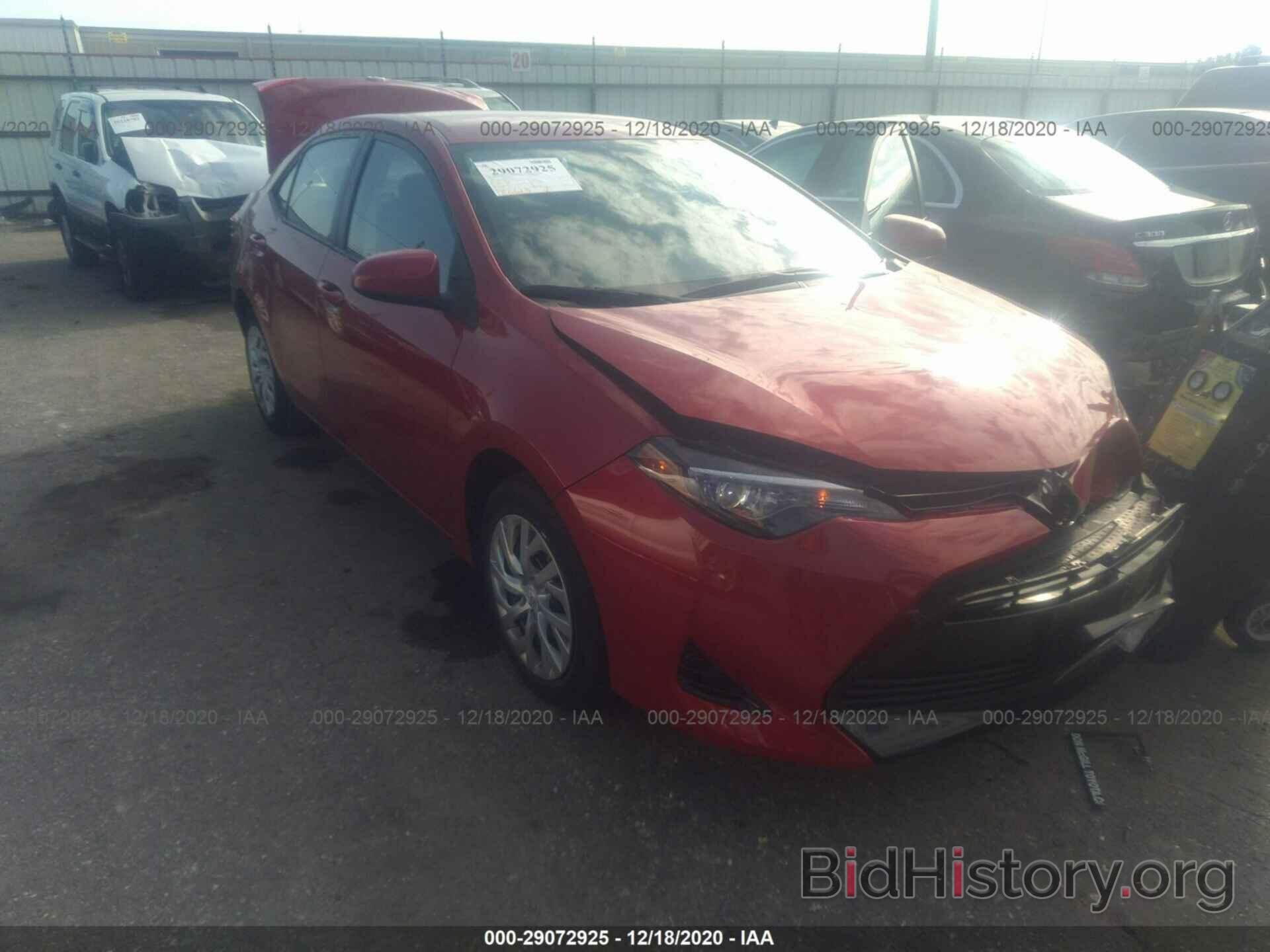 Photo 5YFBURHE1HP721639 - TOYOTA COROLLA 2017