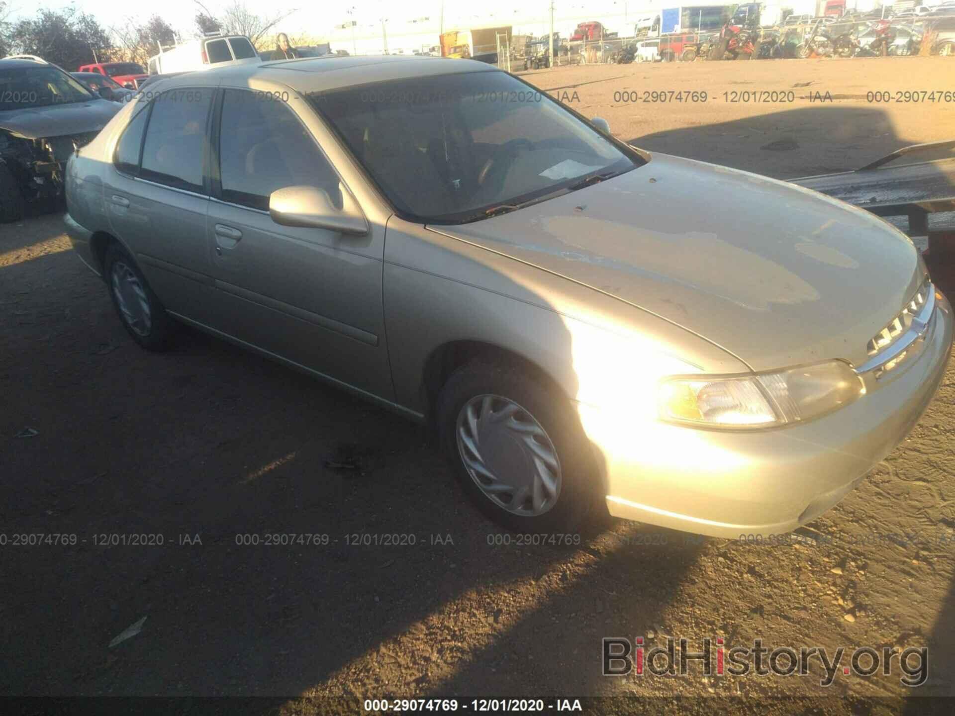 Photo 1N4DL01D5XC261990 - NISSAN ALTIMA 1999