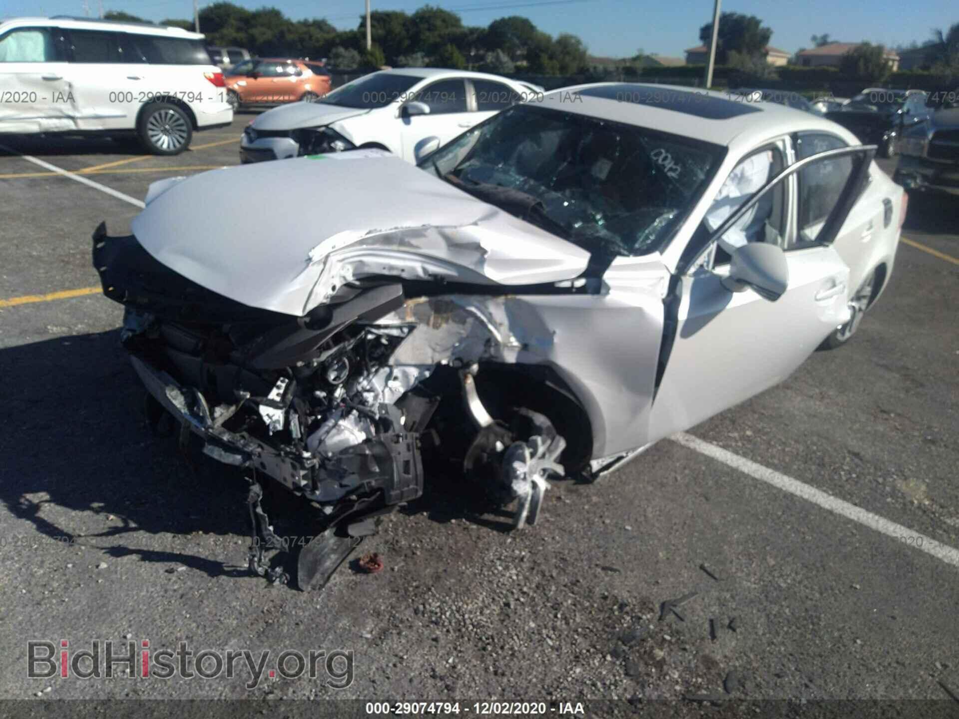 2018 LEXUS IS - VIN: JTHBA1D29J5070042 - Фото 2