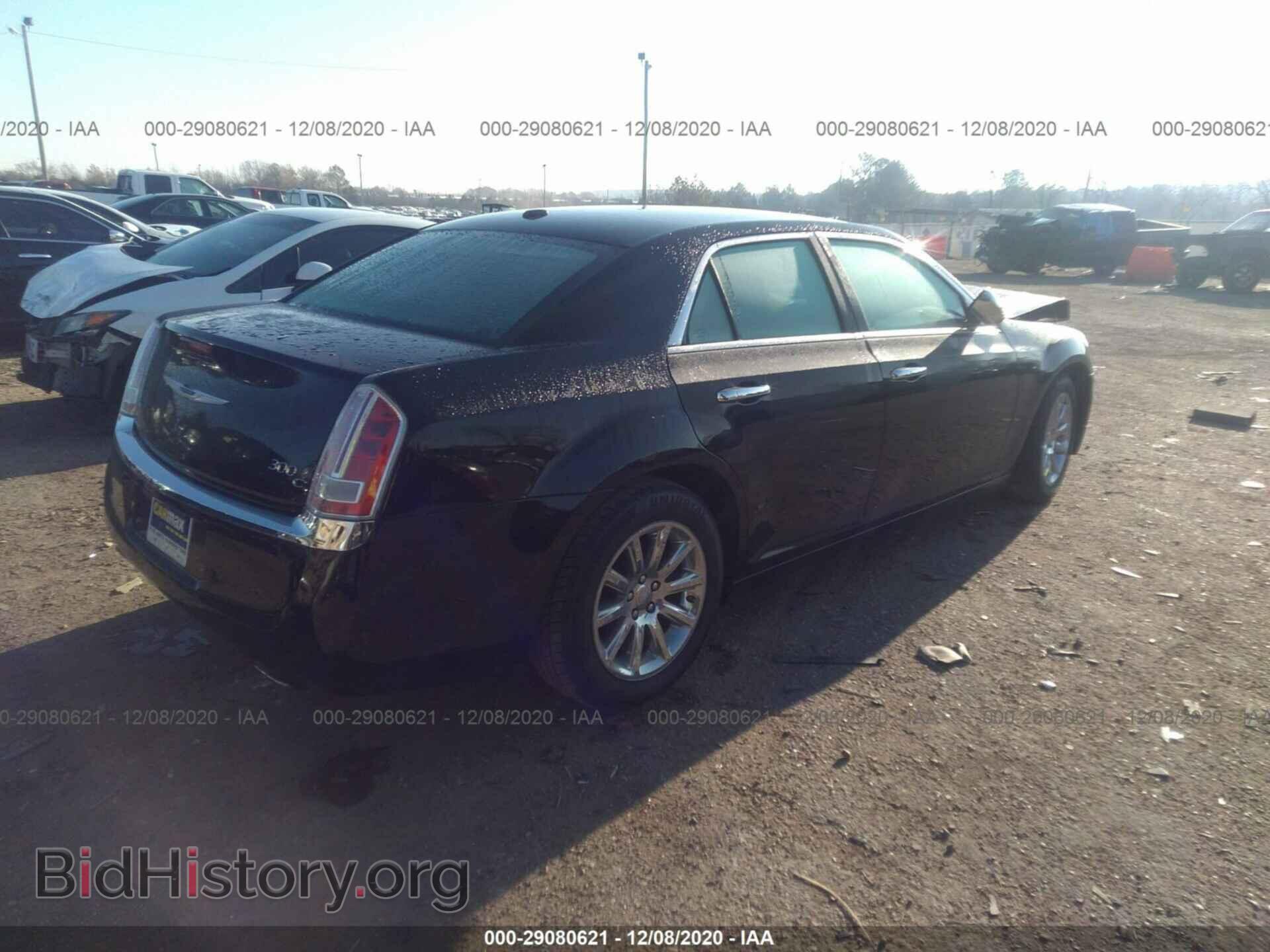 2014 CHRYSLER 300 - VIN: 2C3CCAET0EH169746 - Фото 4