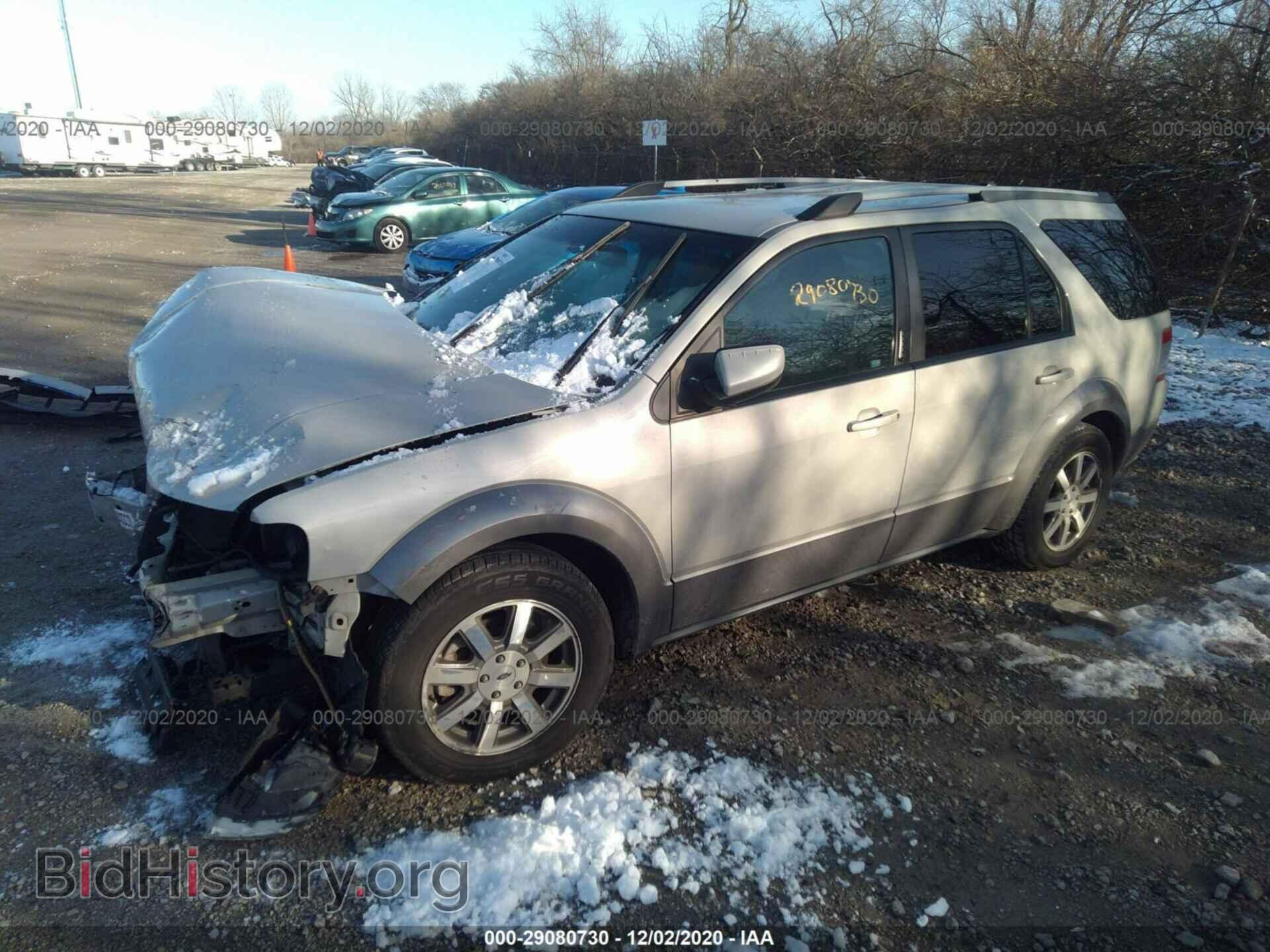 2008 FORD TAURUS X - VIN: 1FMDK05W18GA07871 - Фото 2