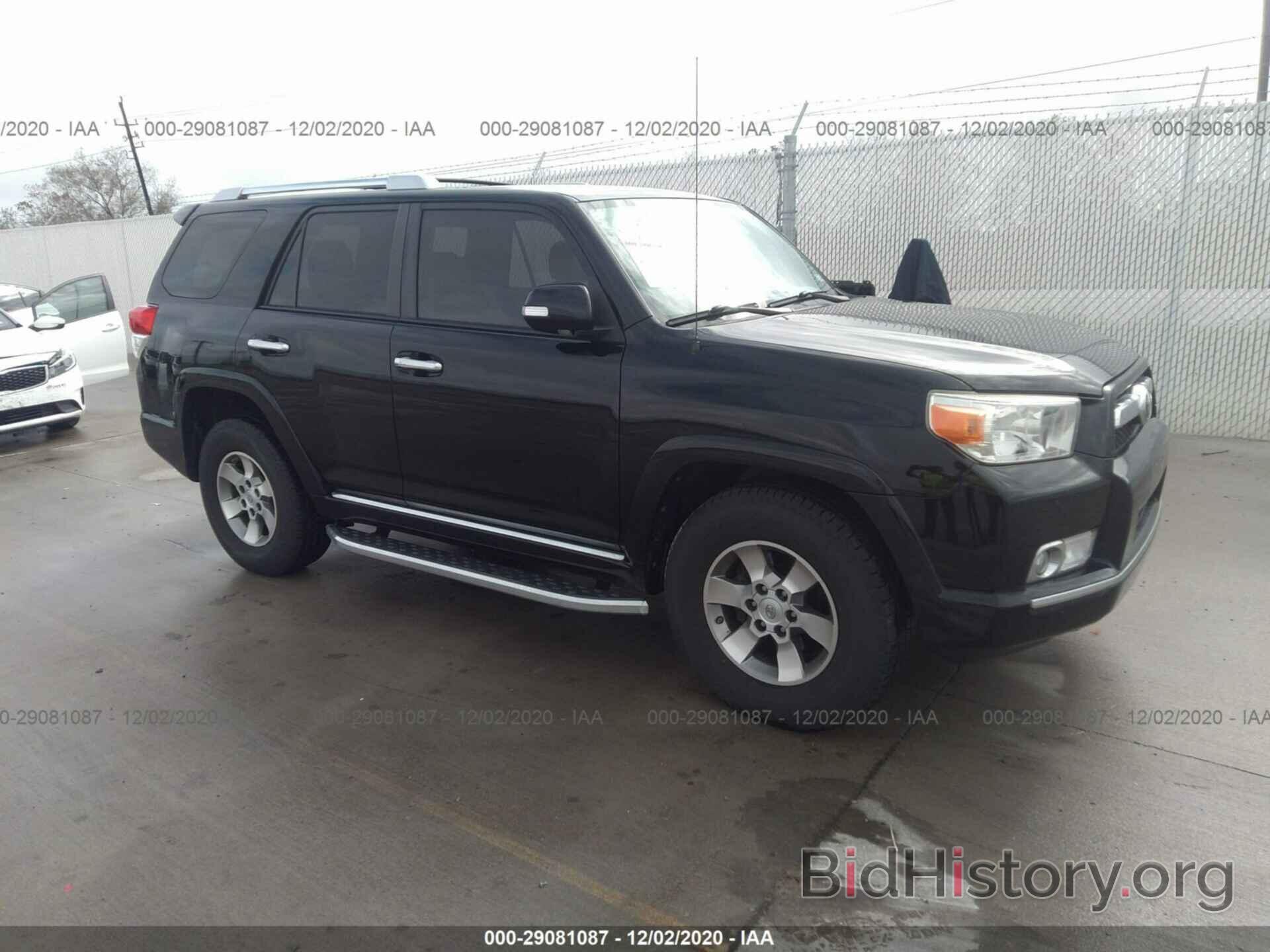 Photo JTEZU5JR1B5033385 - TOYOTA 4RUNNER 2011